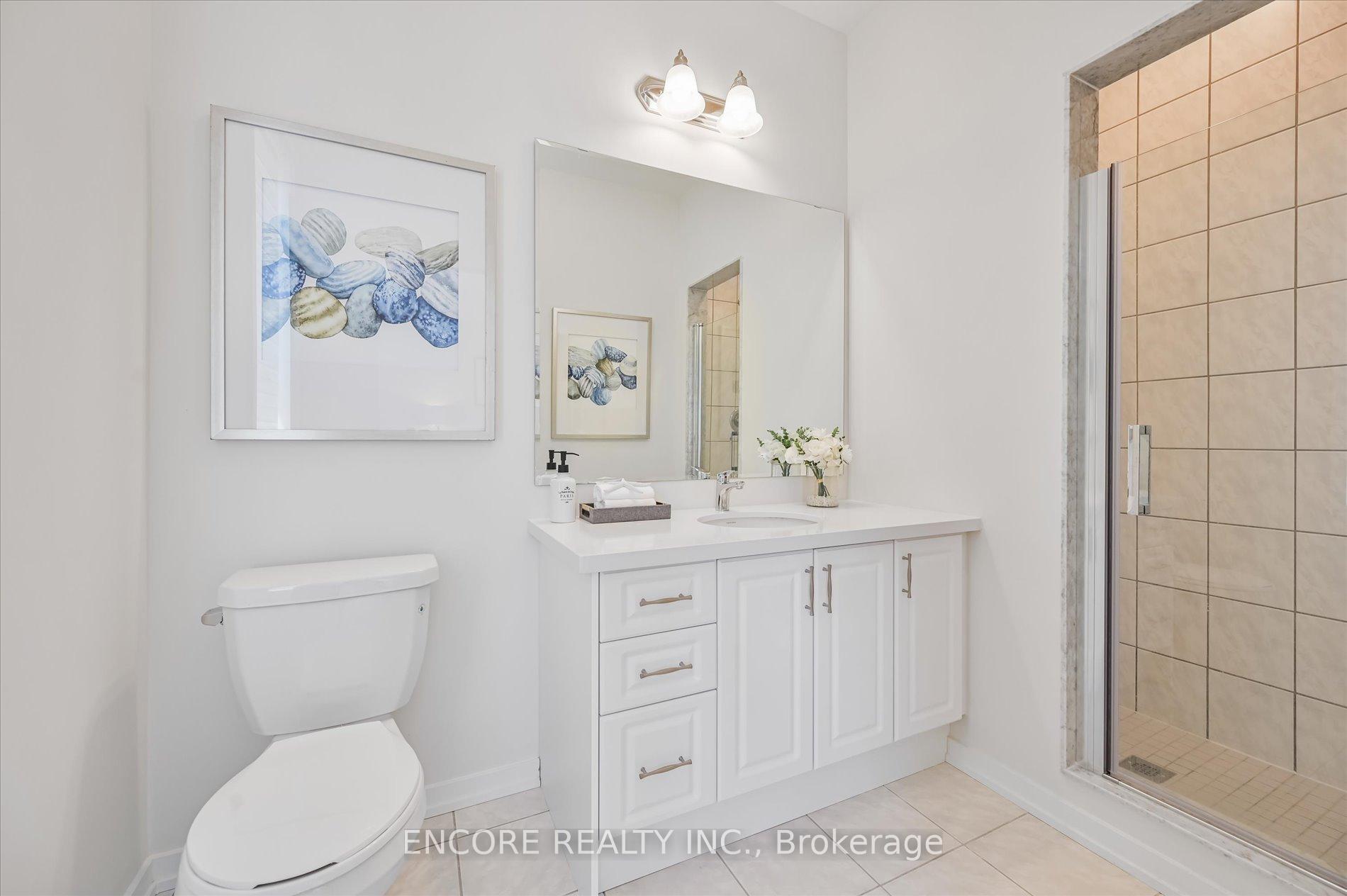 Photo 24 of 41 Aberfoyle Street, Vaughan, Patterson — HOMEH