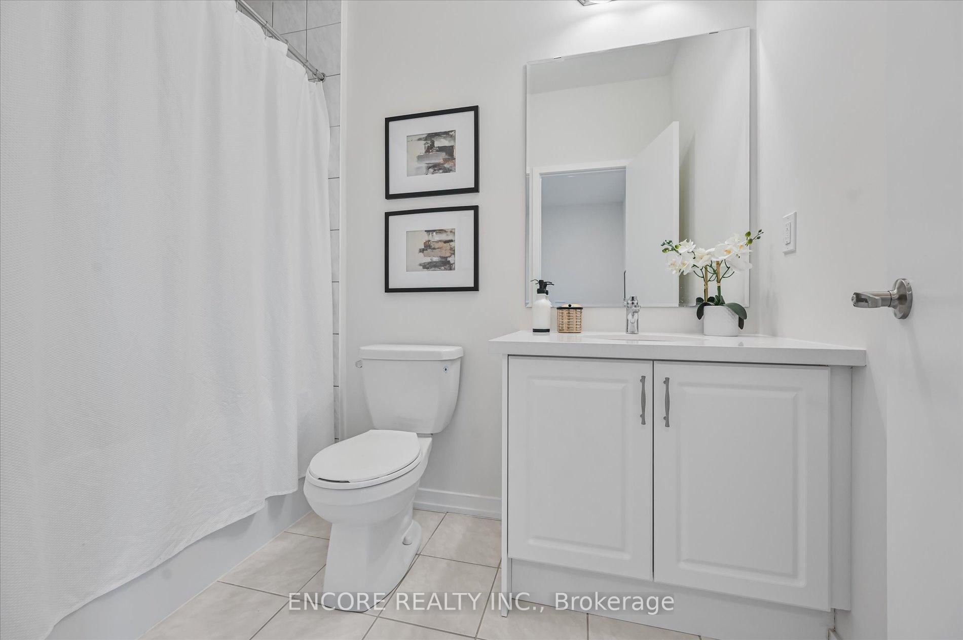 Photo 29 of 41 Aberfoyle Street, Vaughan, Patterson — HOMEH