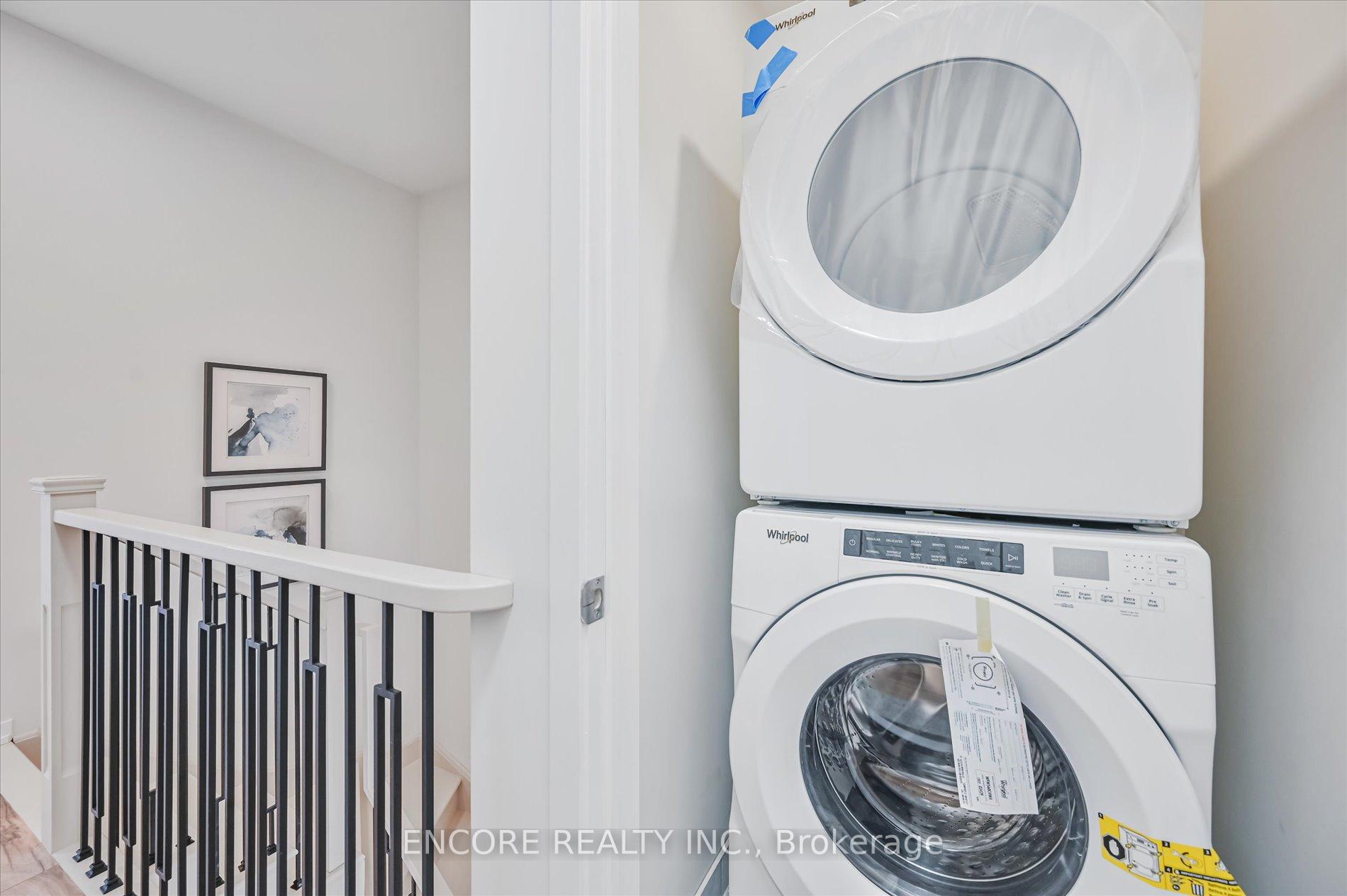 Photo 30 of 41 Aberfoyle Street, Vaughan, Patterson — HOMEH