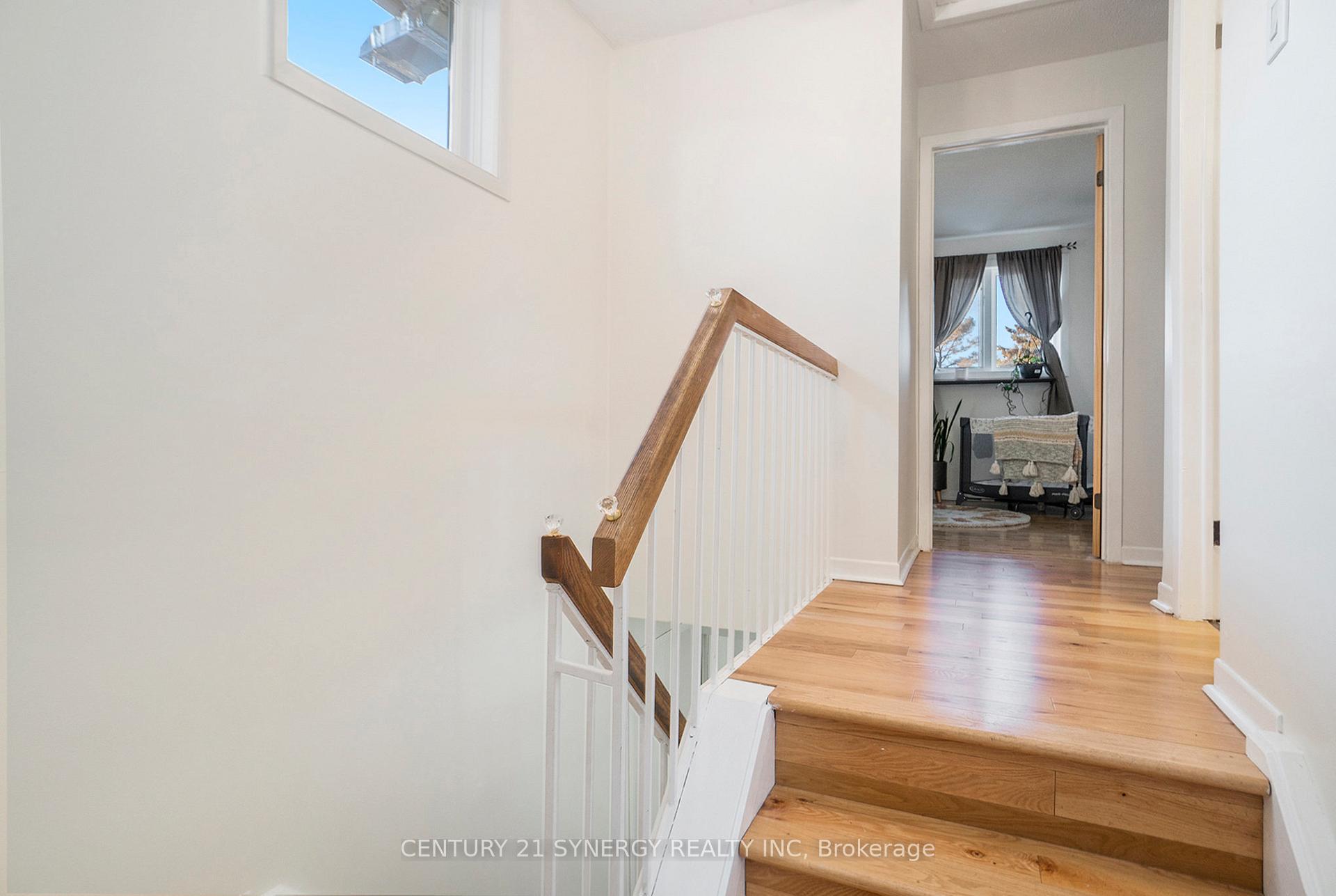 Photo 19 of 282 Wayside Court, Ottawa, Queenswood Heights South — HOMEH