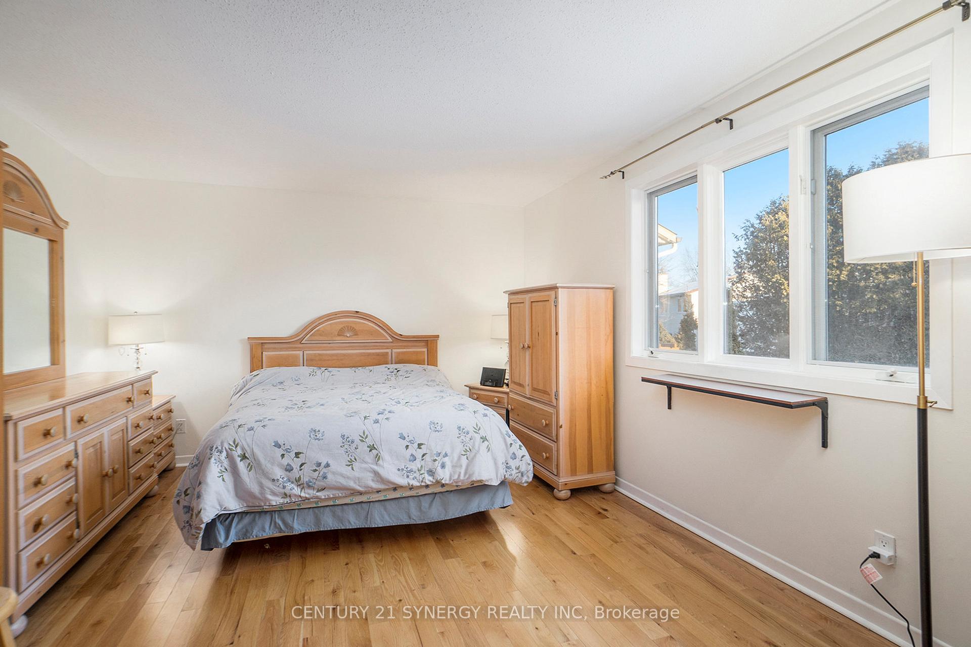 Photo 22 of 282 Wayside Court, Ottawa, Queenswood Heights South — HOMEH