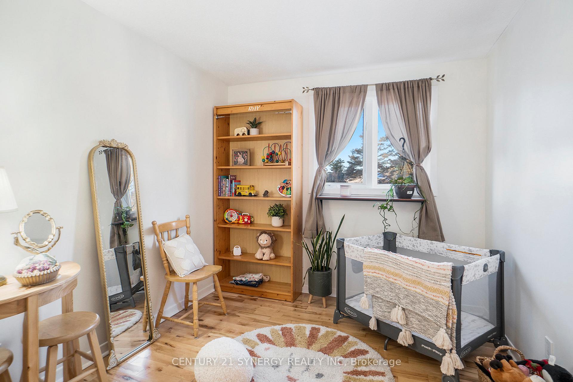 Photo 28 of 282 Wayside Court, Ottawa, Queenswood Heights South — HOMEH