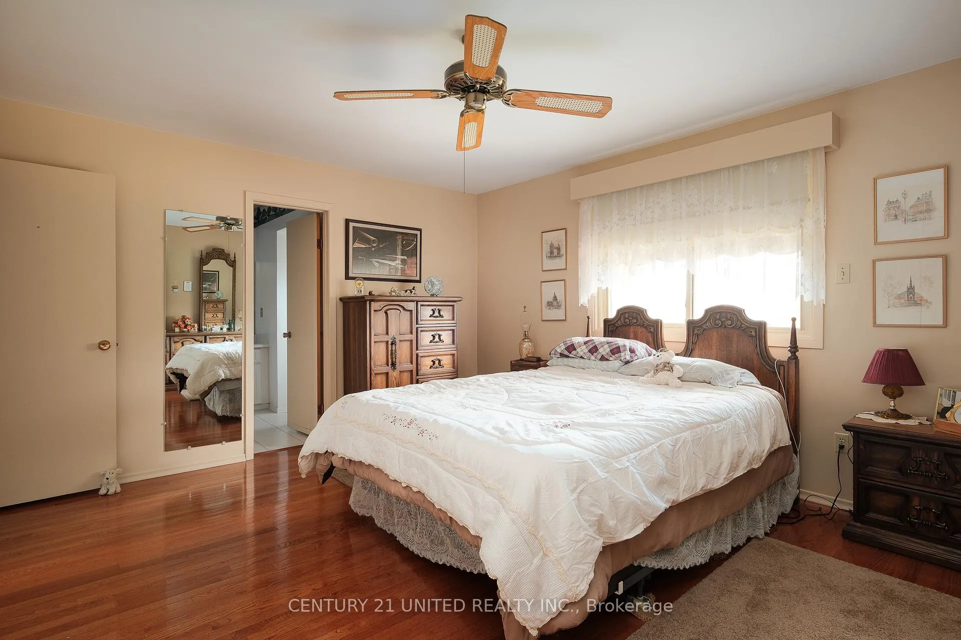 Photo 27 of 788 Cumberland Avenue, Peterborough, Northcrest Ward 5 — HOMEH