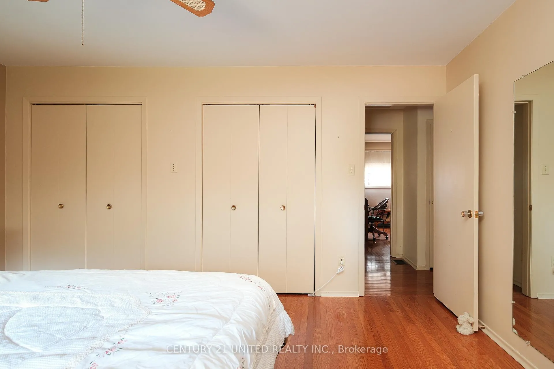 Photo 28 of 788 Cumberland Avenue, Peterborough, Northcrest Ward 5 — HOMEH