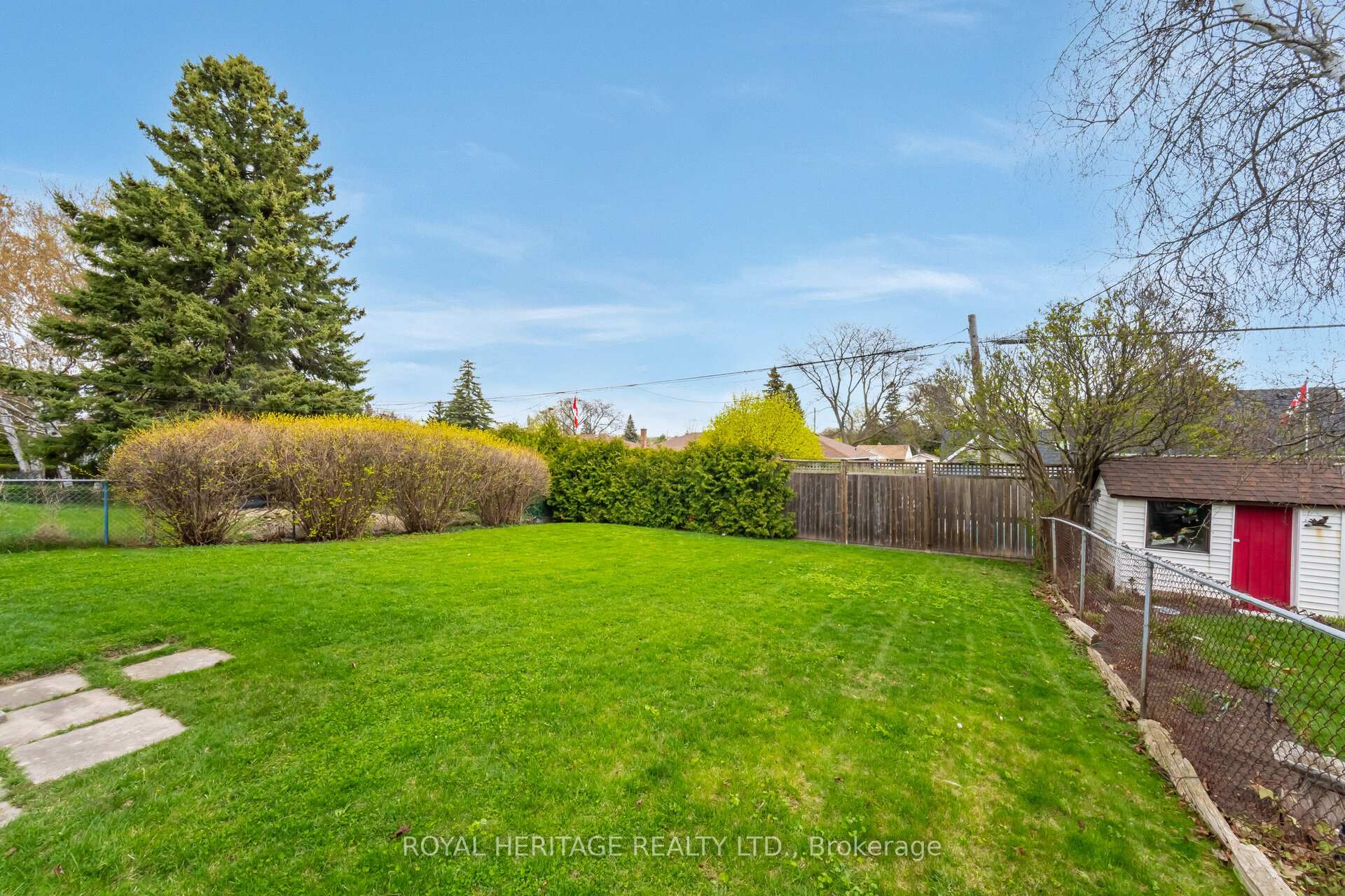 Photo 16 of 439 Rosmere Street, Oshawa, McLaughlin — HOMEH