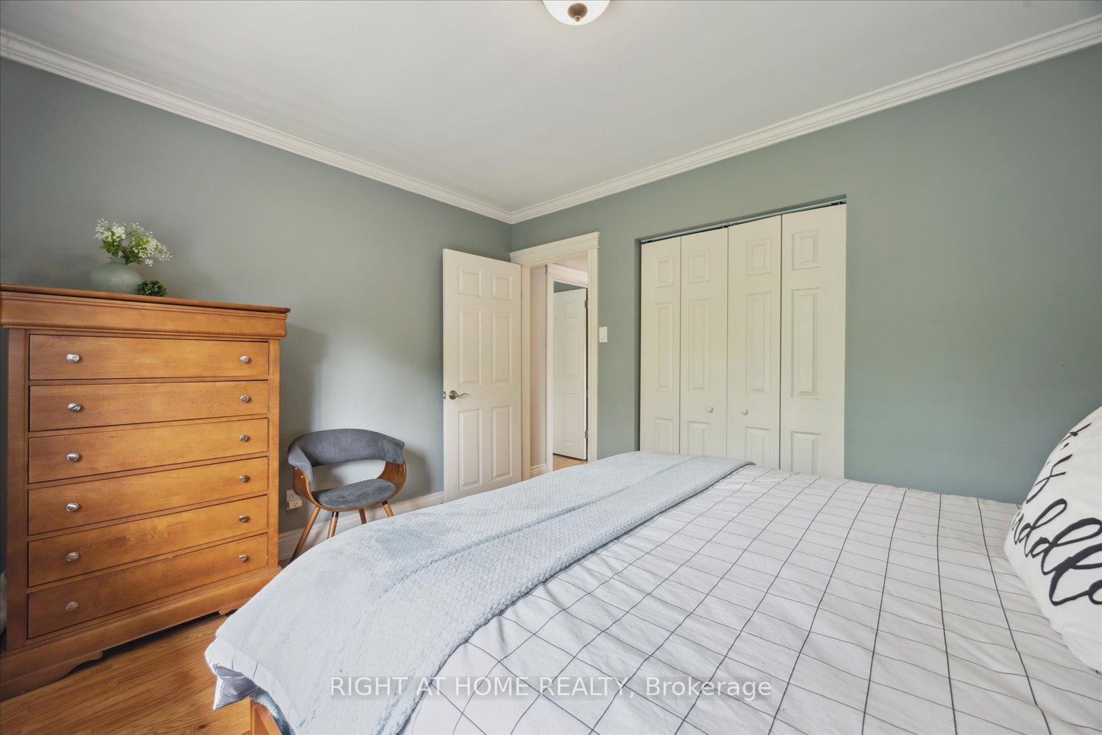 Photo 20 of 154 Lupin Drive, Whitby, Downtown Whitby — HOMEH