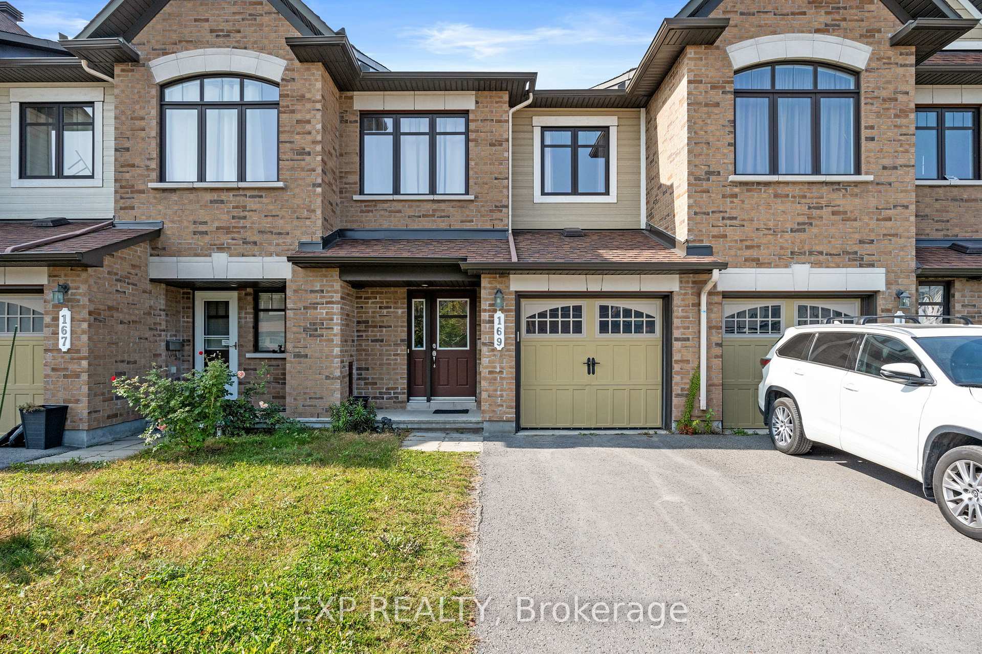 Photo 2 of 169 Lerta Way, Ottawa, Avalon West — HOMEH