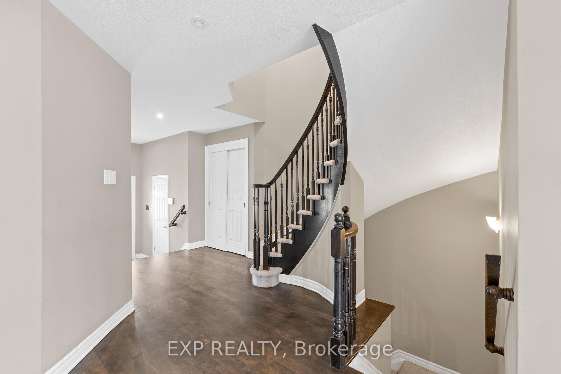 Photo 5 of 169 Lerta Way, Ottawa, Avalon West — HOMEH