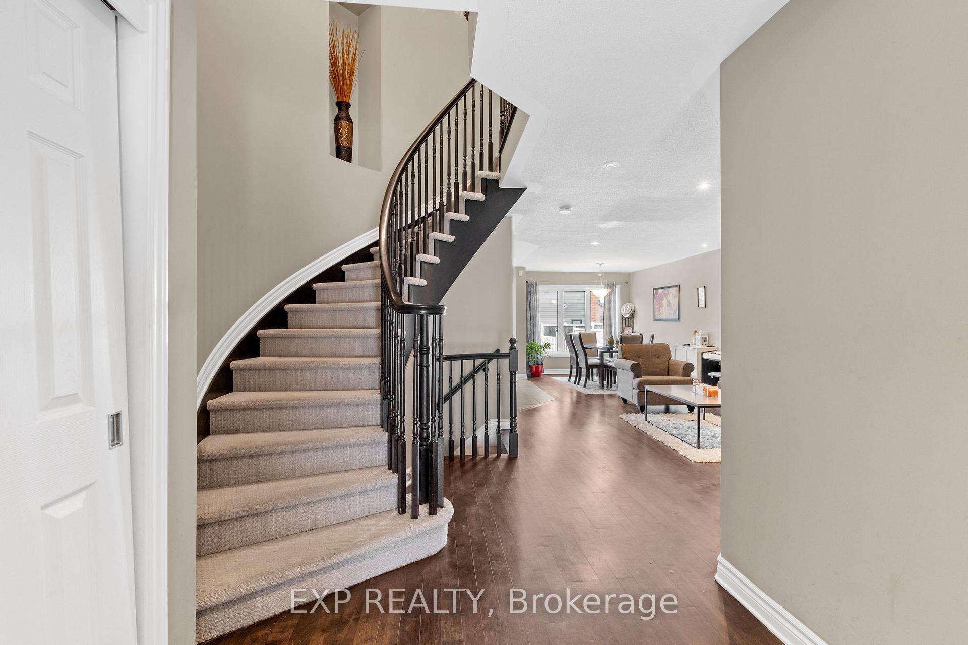 Photo 6 of 169 Lerta Way, Ottawa, Avalon West — HOMEH