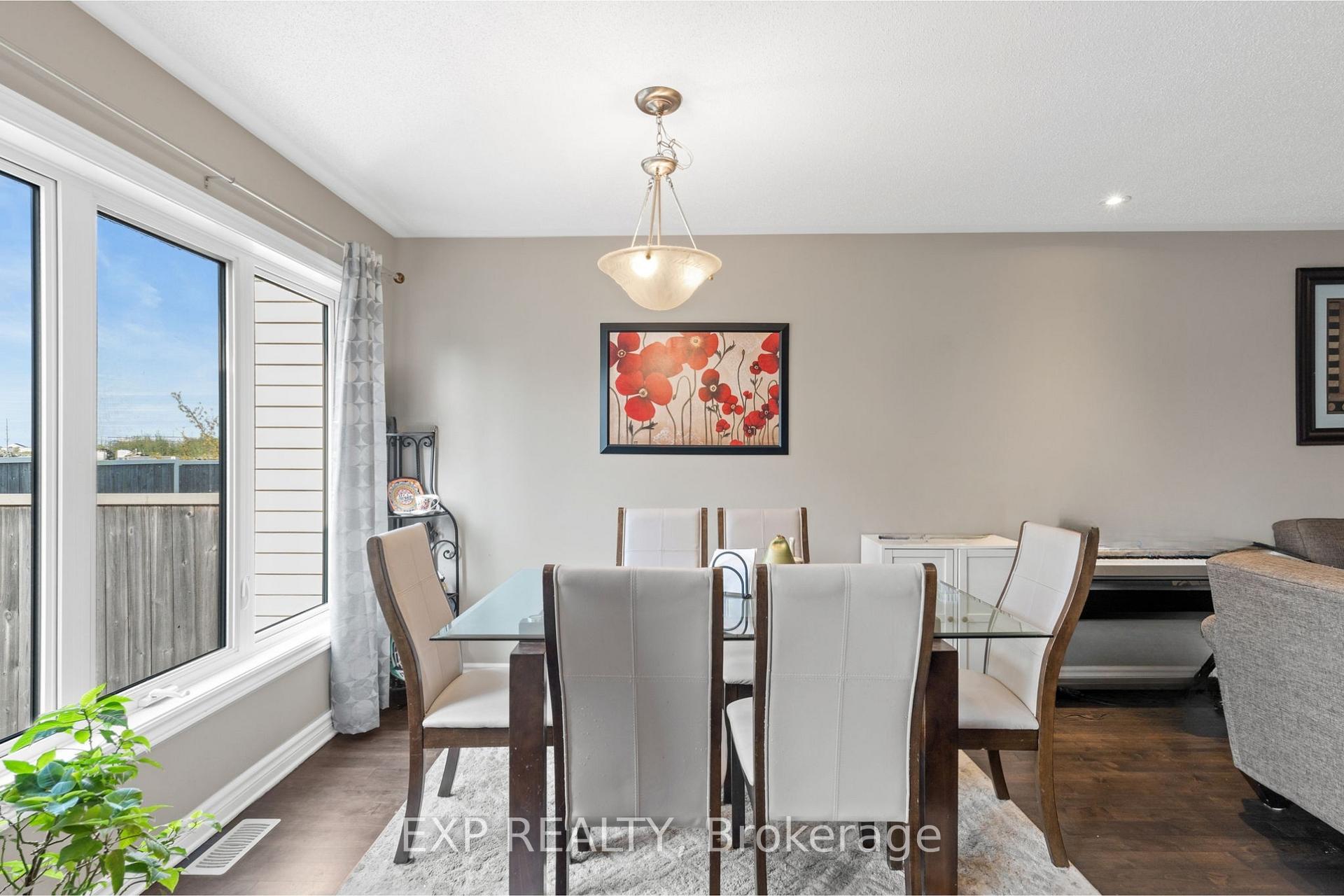 Photo 9 of 169 Lerta Way, Ottawa, Avalon West — HOMEH