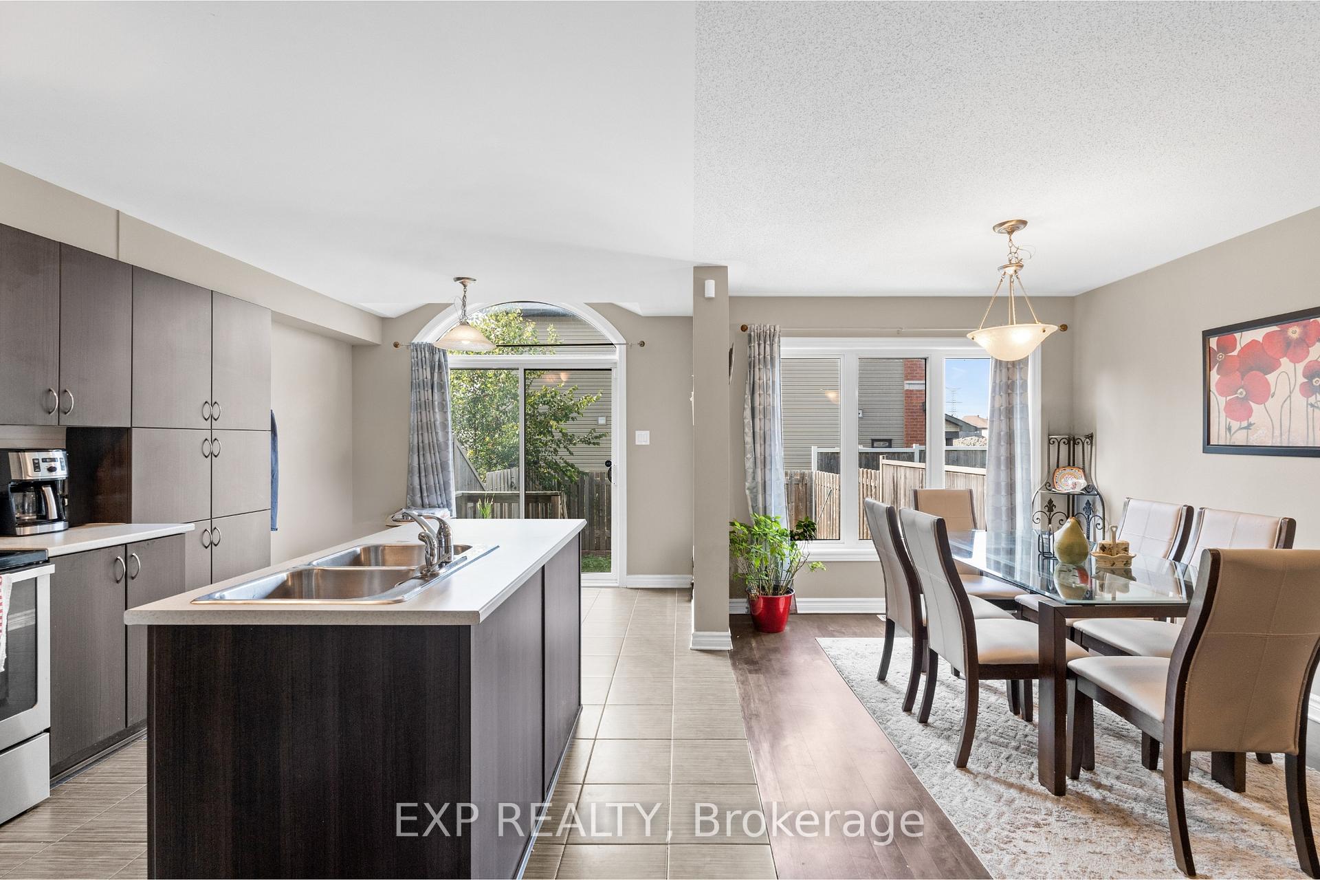 Photo 10 of 169 Lerta Way, Ottawa, Avalon West — HOMEH