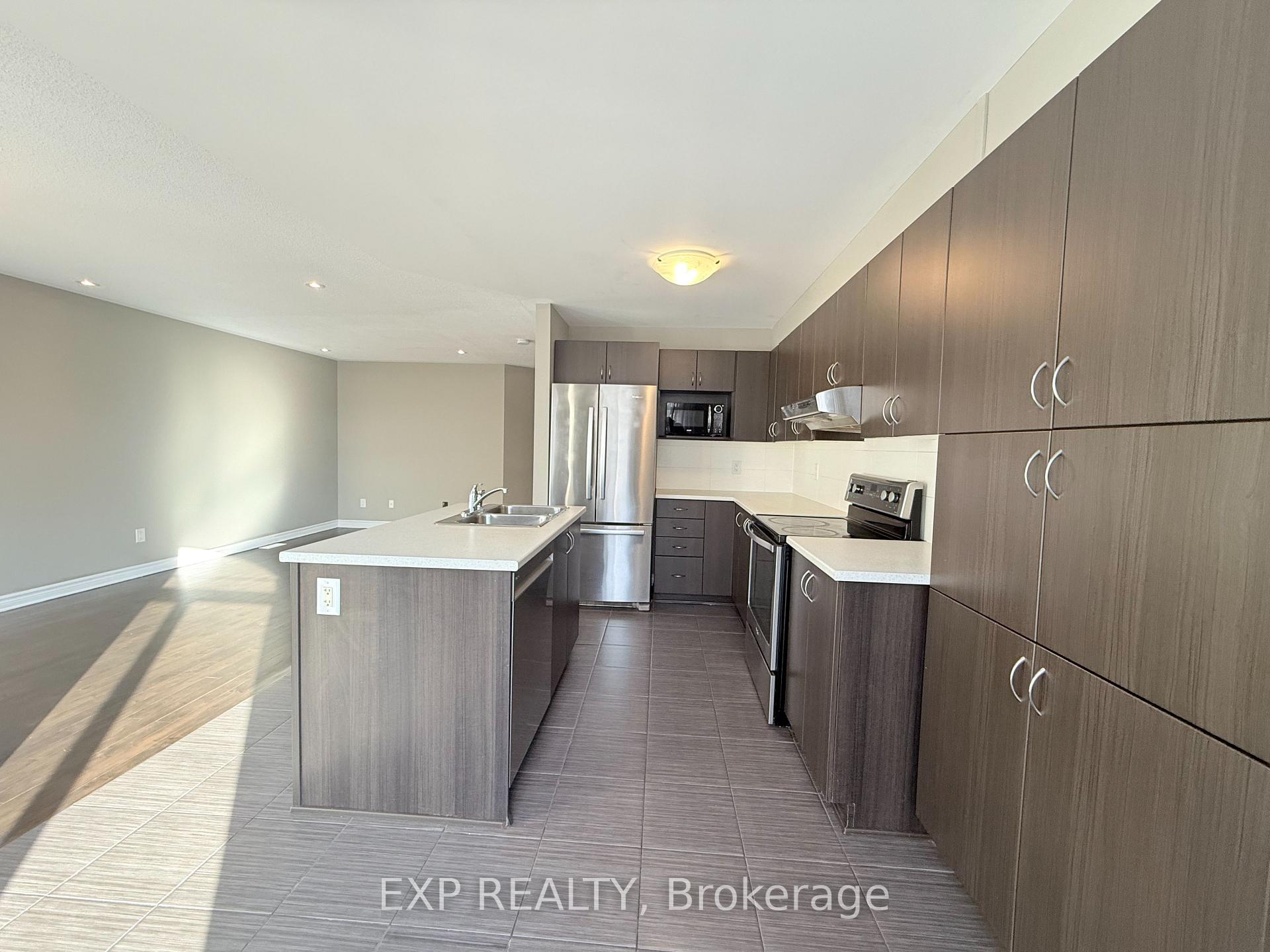 Photo 11 of 169 Lerta Way, Ottawa, Avalon West — HOMEH