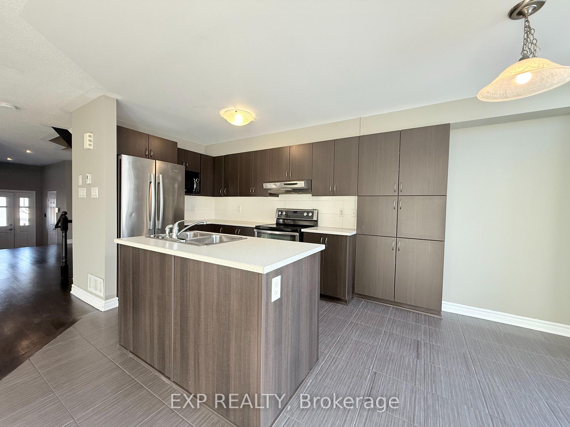 Photo 12 of 169 Lerta Way, Ottawa, Avalon West — HOMEH