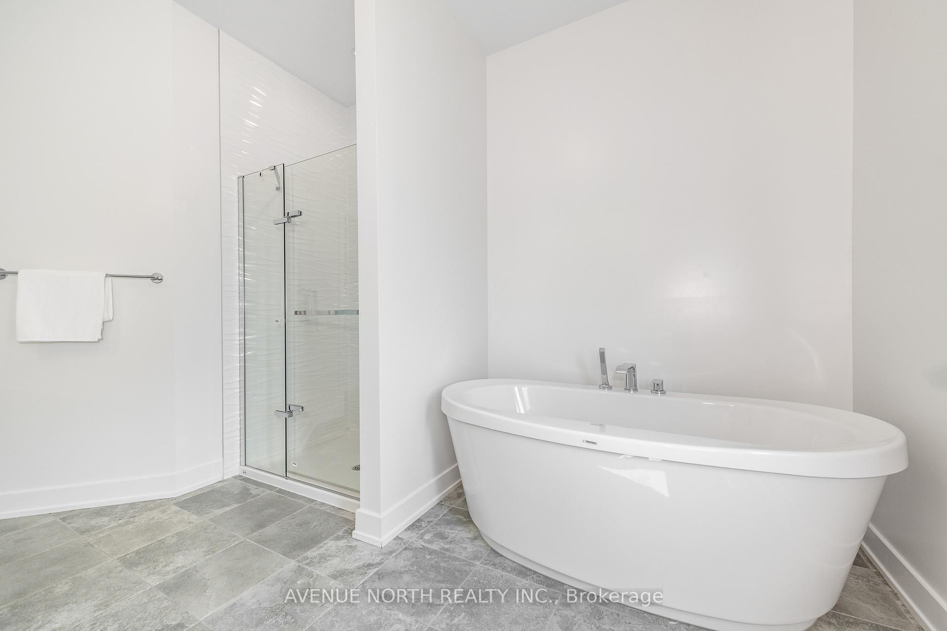 Photo 21 of 219 Zinnia Way, Ottawa, Riverside South/Gloucester Glen — HOMEH
