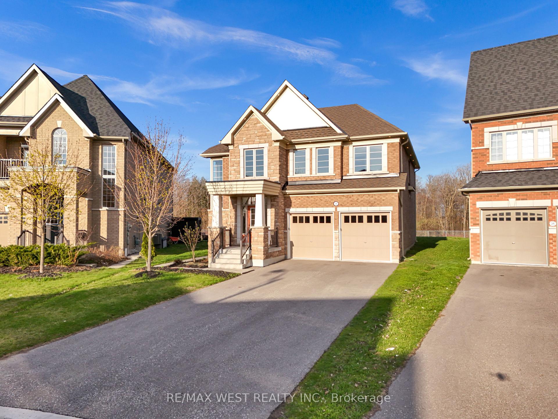 Front of 2485 Bandsman Crescent
