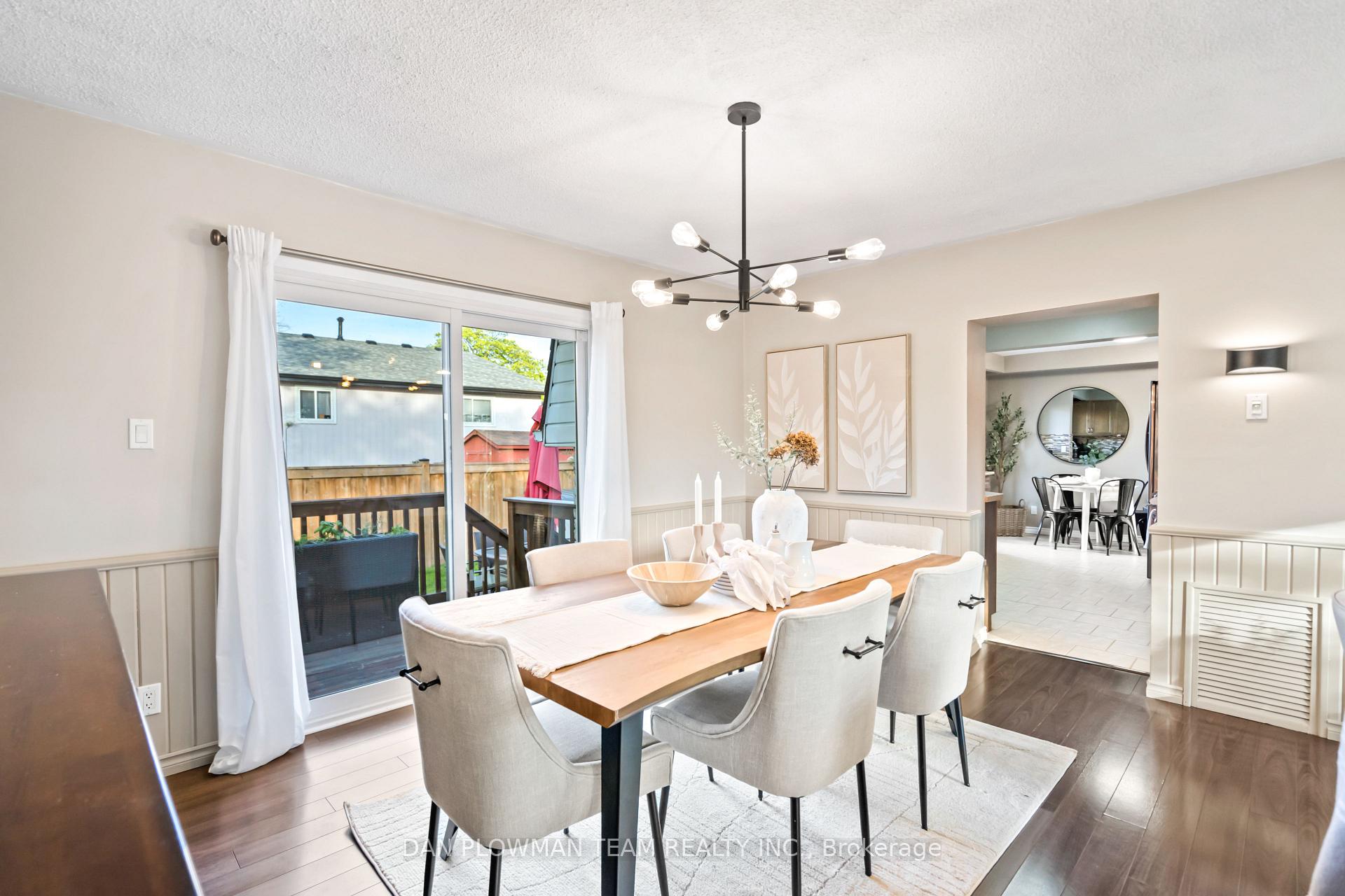Photo 11 of 21 Harper Court, Whitby, Lynde Creek — HOMEH