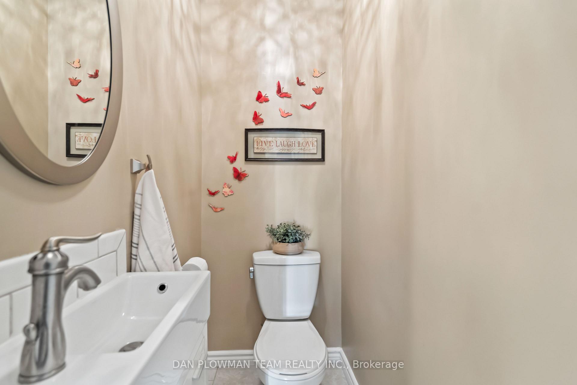 Photo 18 of 21 Harper Court, Whitby, Lynde Creek — HOMEH