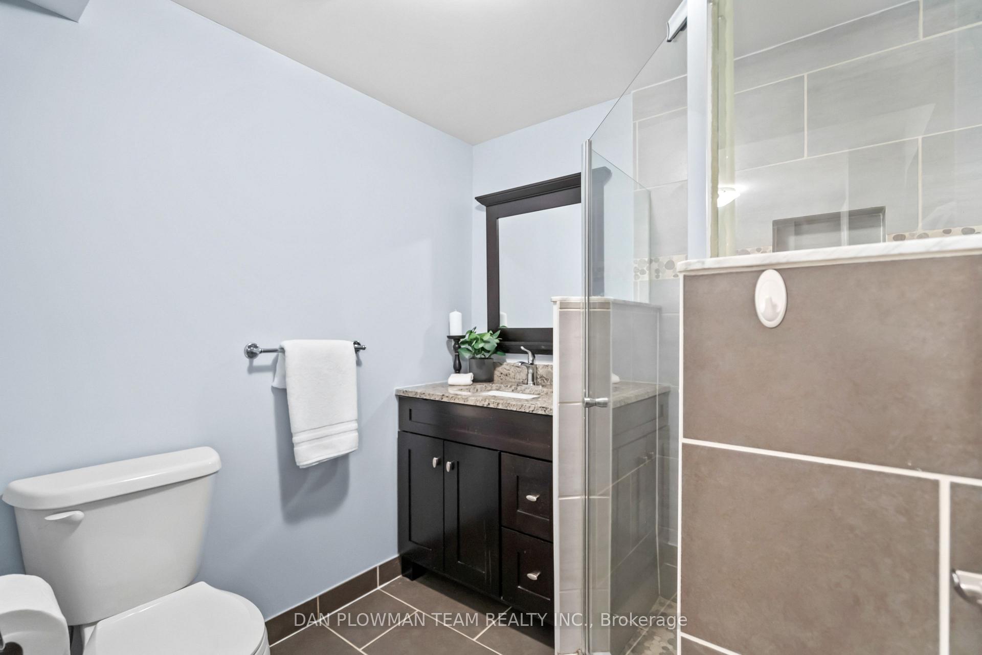 Photo 33 of 21 Harper Court, Whitby, Lynde Creek — HOMEH
