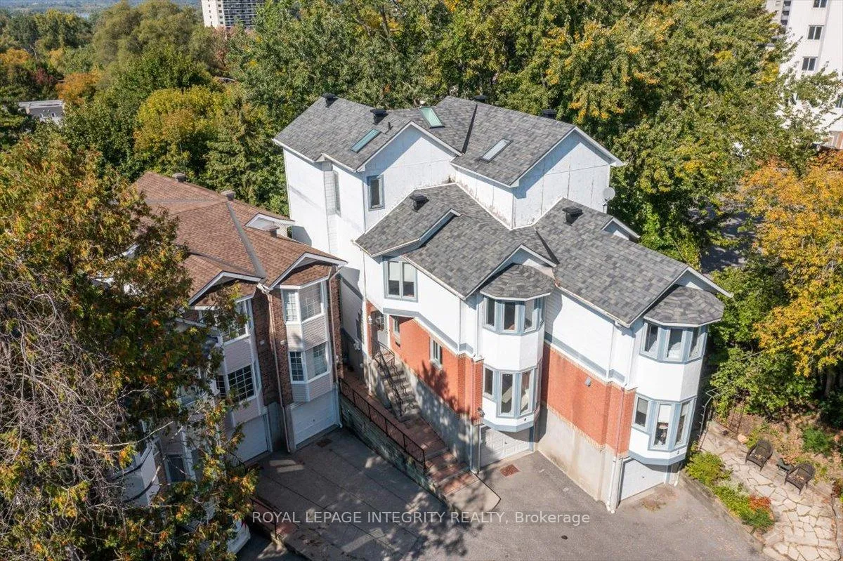 Photo 2 of Unit 4, 2949 Richmond Road, Ottawa, Britannia Heights — HOMEH