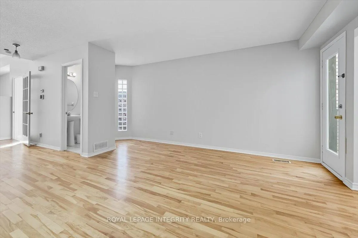 Photo 14 of Unit 4, 2949 Richmond Road, Ottawa, Britannia Heights — HOMEH