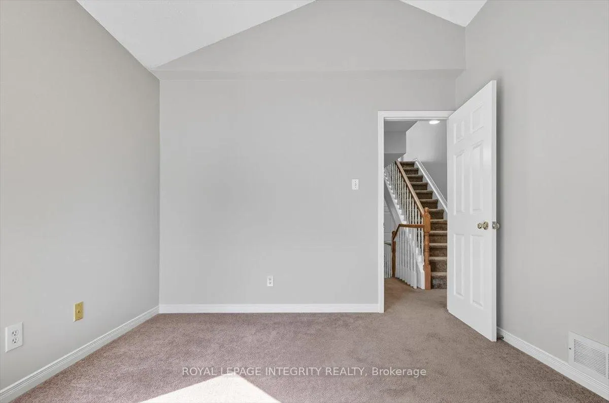 Photo 24 of Unit 4, 2949 Richmond Road, Ottawa, Britannia Heights — HOMEH