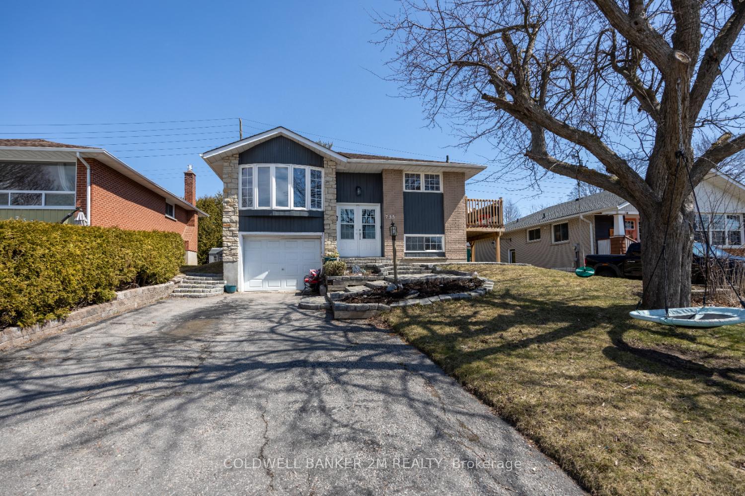 Photo 2 of 755 Ashley Court, Oshawa, Centennial — HOMEH