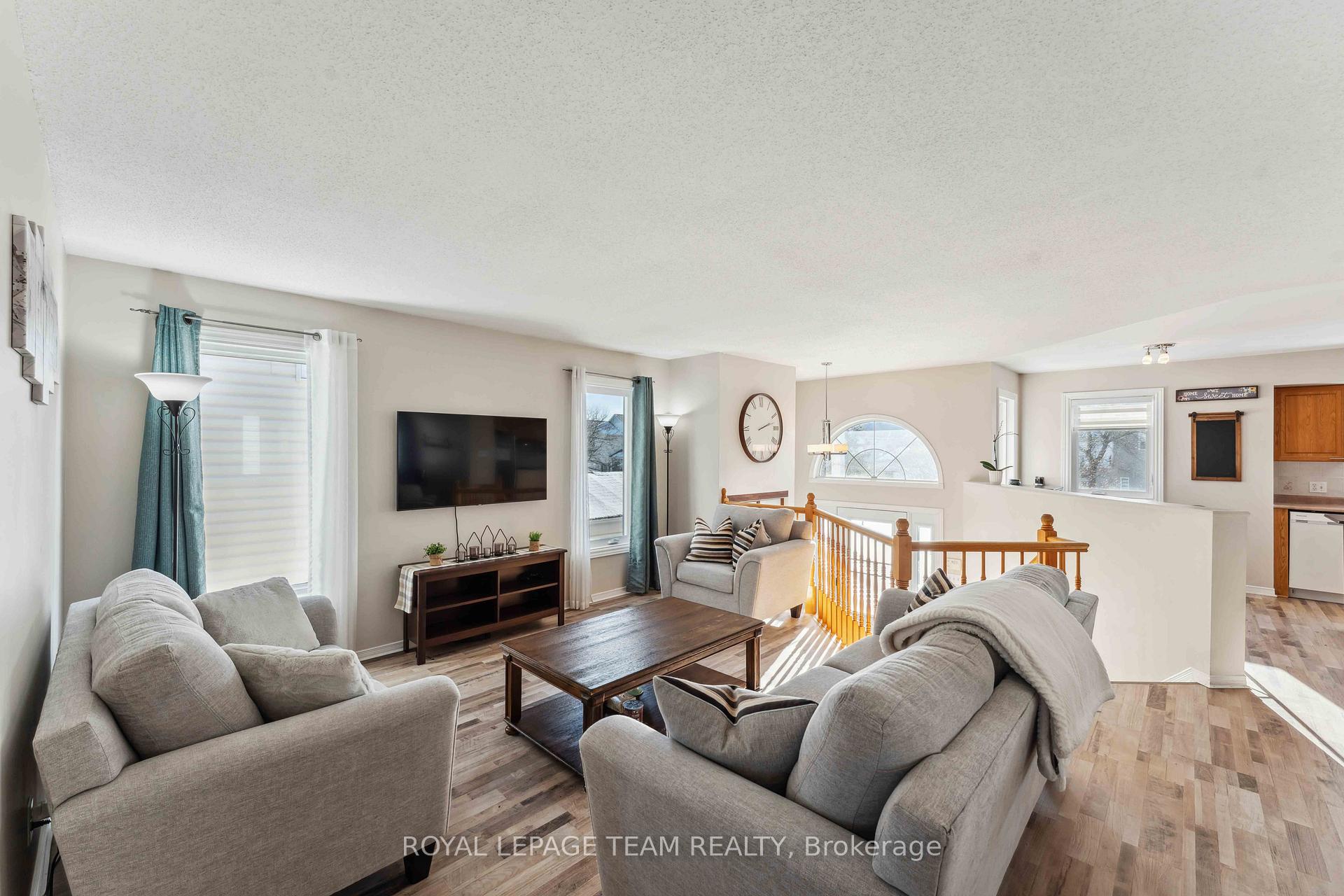 Photo 7 of 1474 Lisbon Street, Ottawa, Fallingbrook/Pineridge — HOMEH
