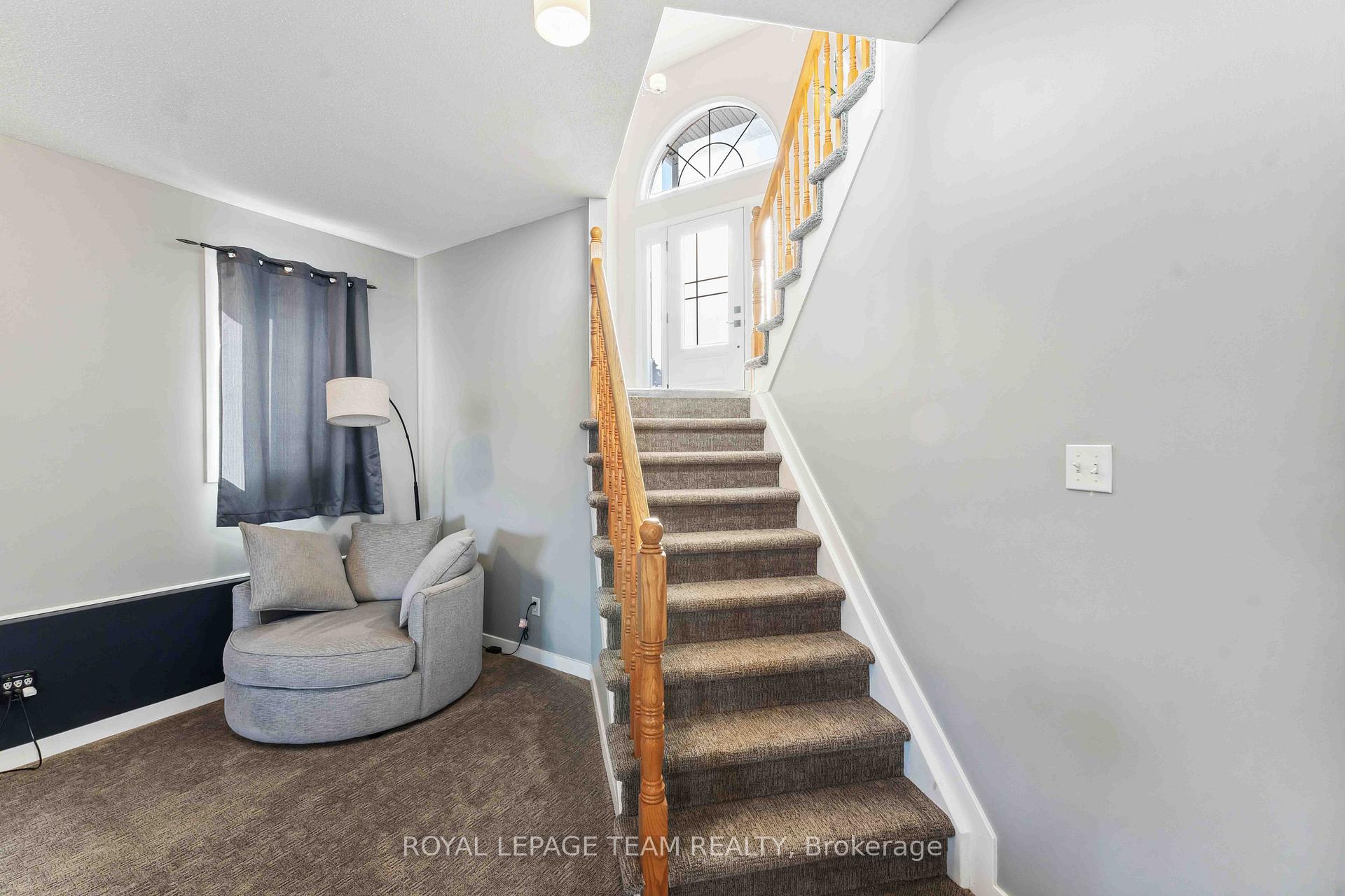 Photo 28 of 1474 Lisbon Street, Ottawa, Fallingbrook/Pineridge — HOMEH