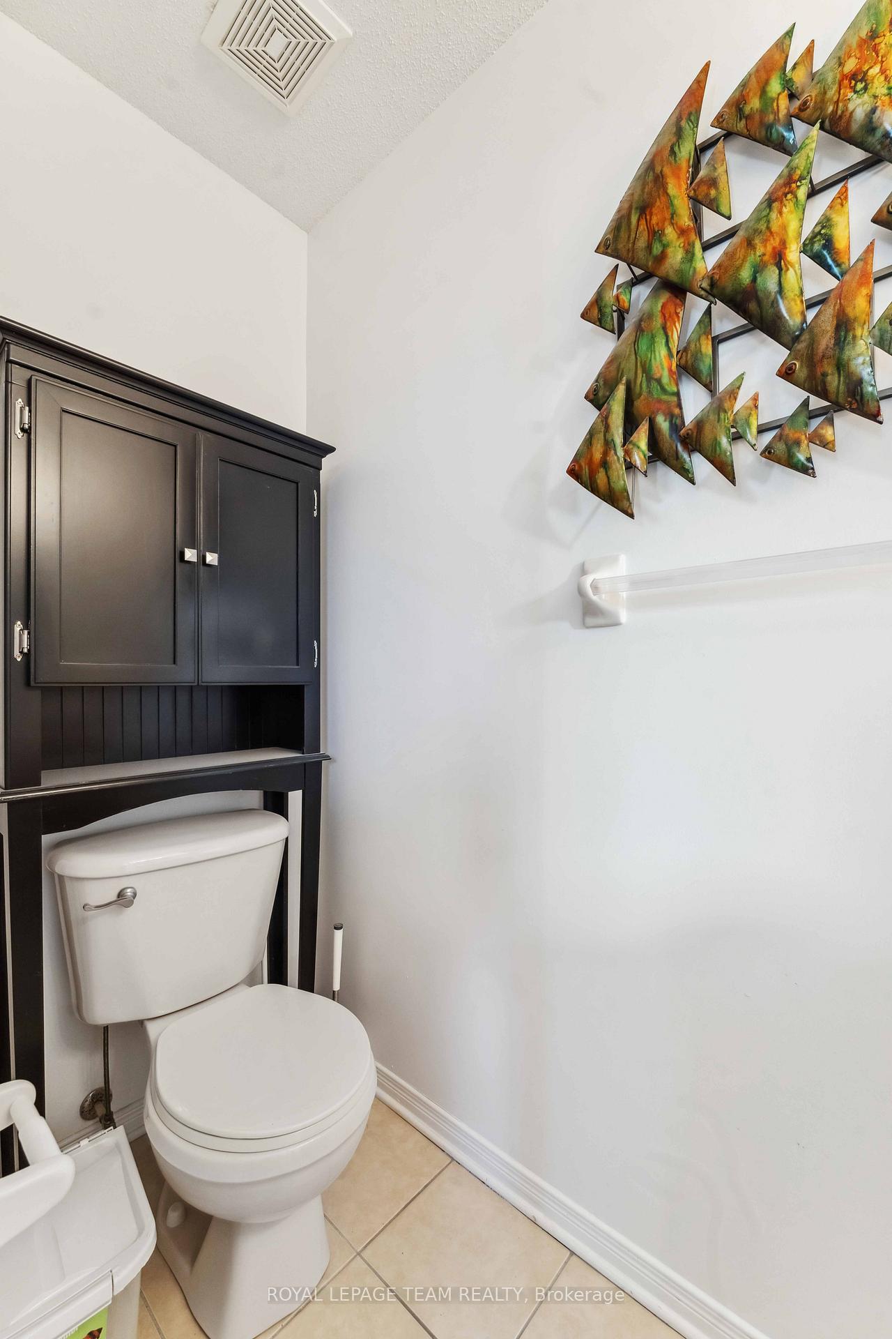 Photo 32 of 1474 Lisbon Street, Ottawa, Fallingbrook/Pineridge — HOMEH