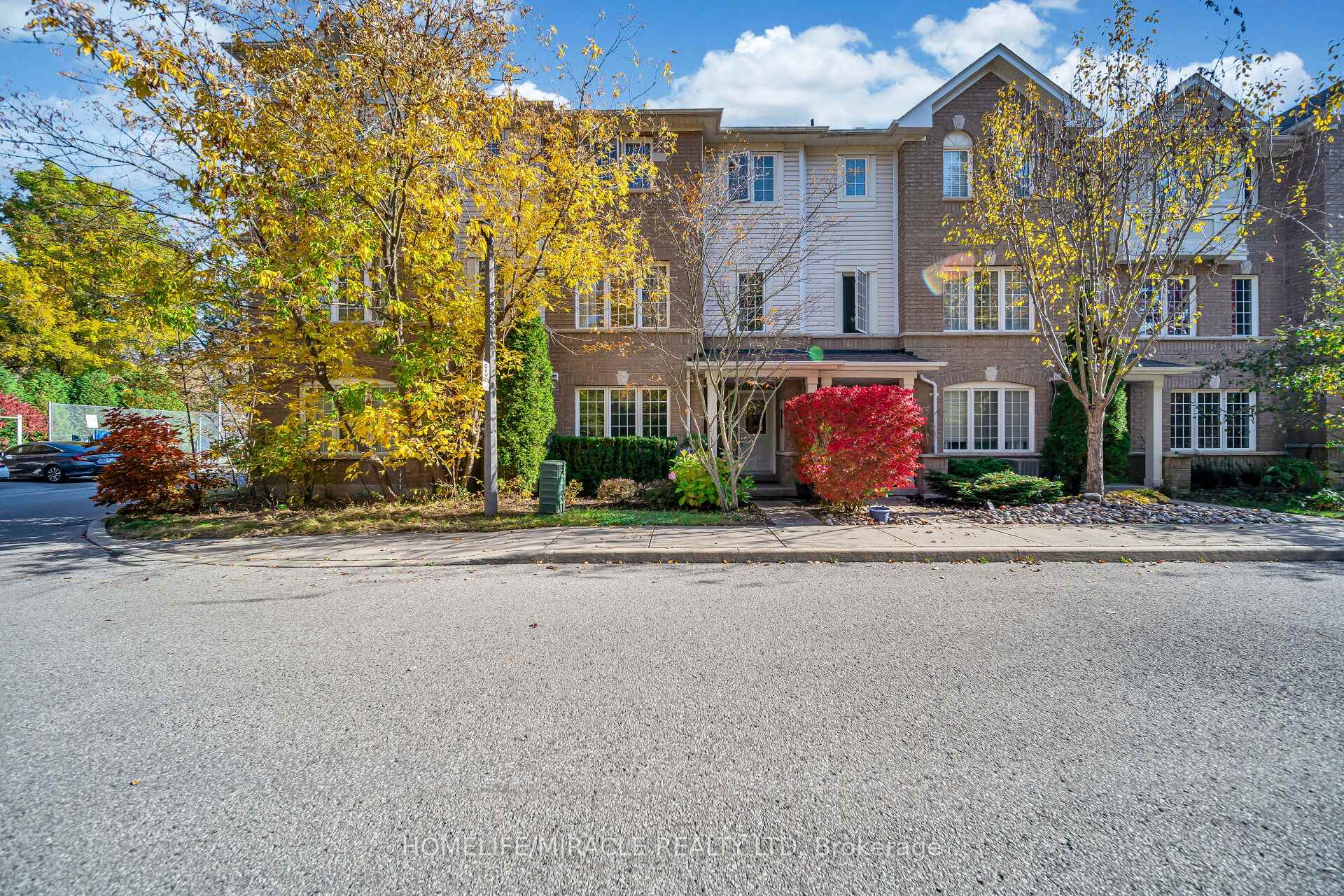 Photo 8 of Unit 77, 1850 Kingston Road, Pickering, Village East — HOMEH