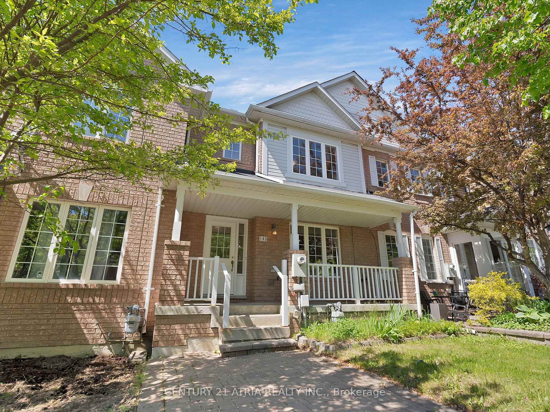 Photo 1 of 143 Baywell Crescent, Aurora, Bayview Wellington — HOMEH
