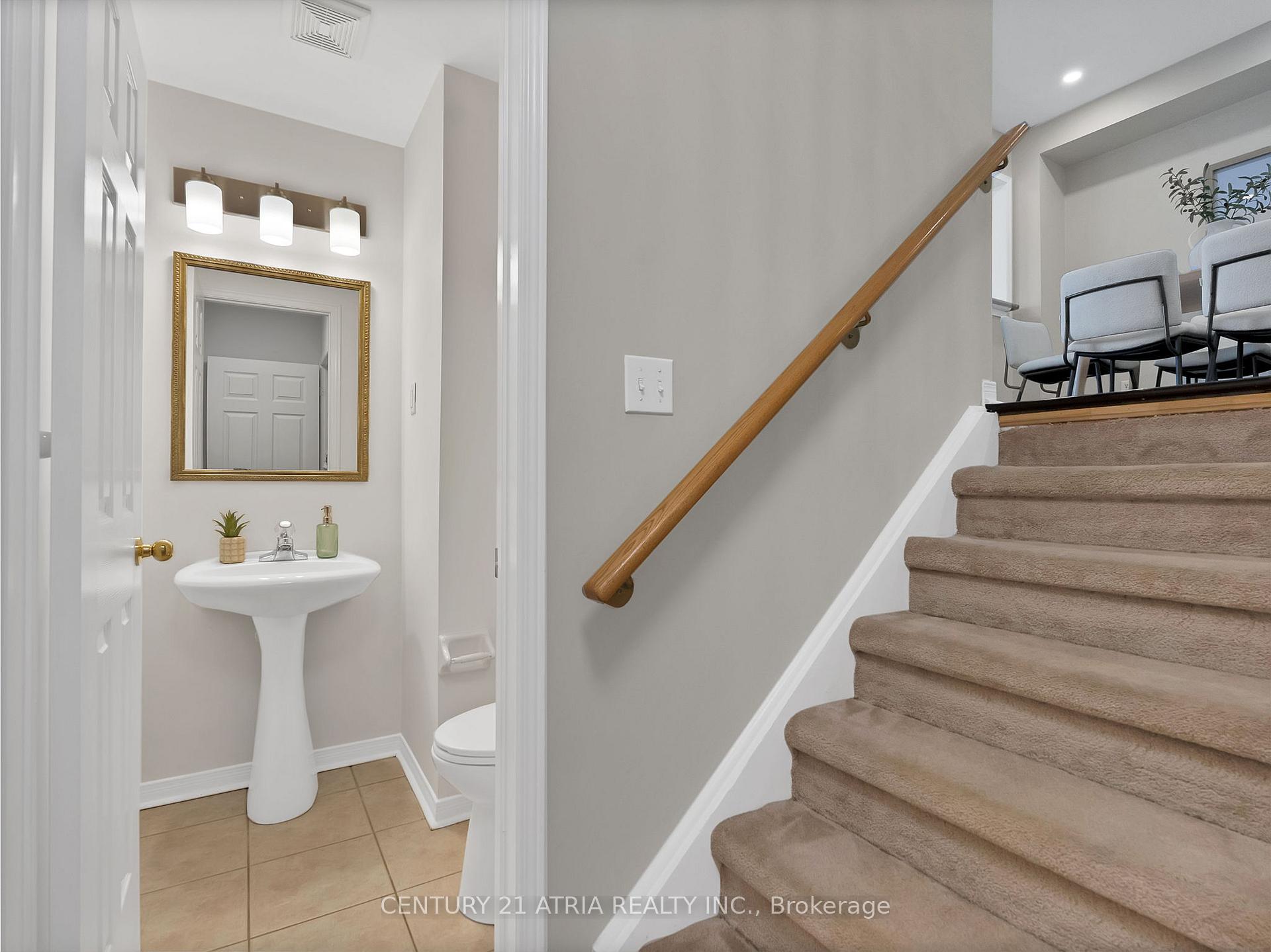 Photo 18 of 143 Baywell Crescent, Aurora, Bayview Wellington — HOMEH