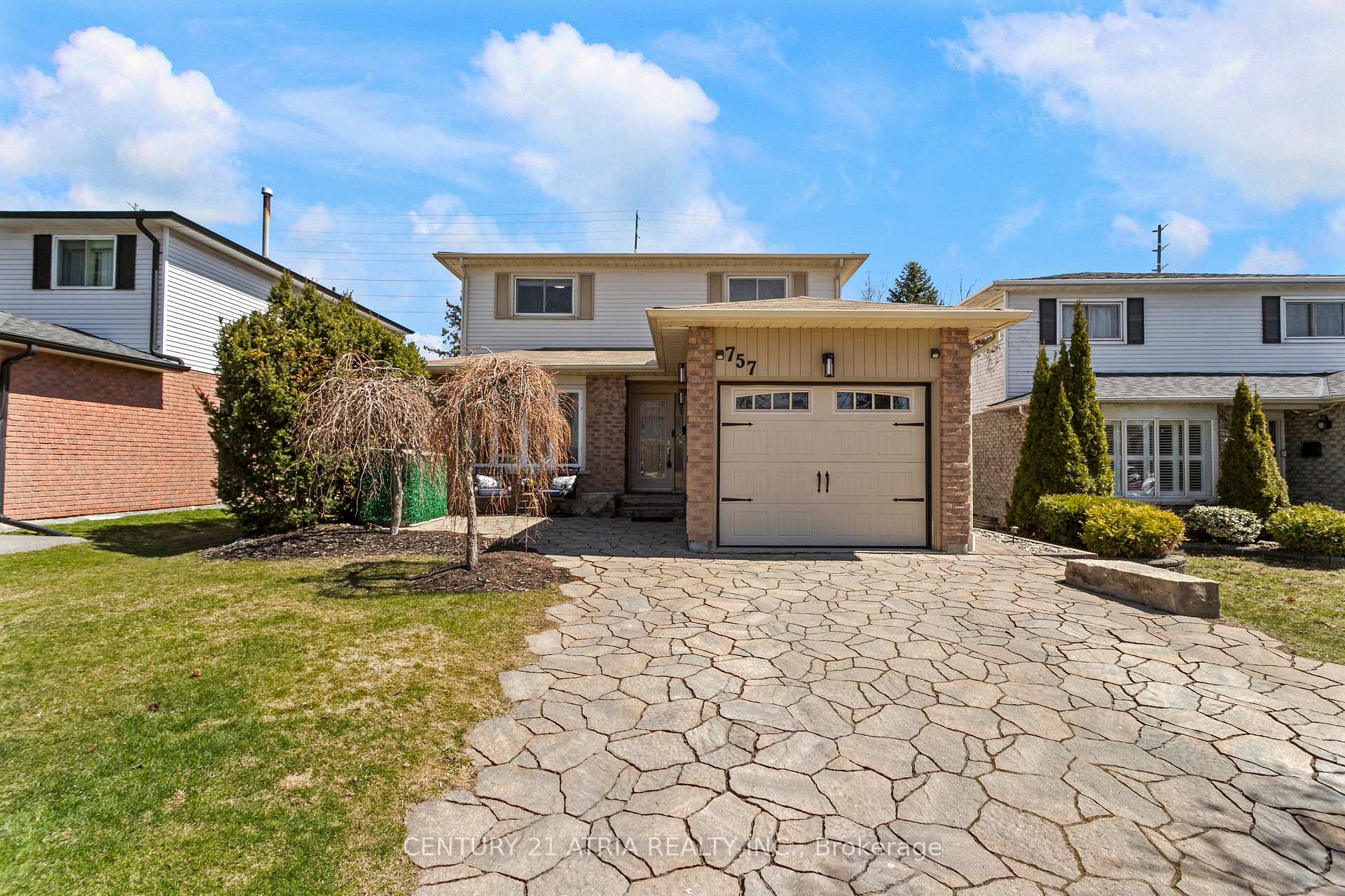 Photo 1 of 757 Greenbriar Drive, Oshawa, Eastdale — HOMEH