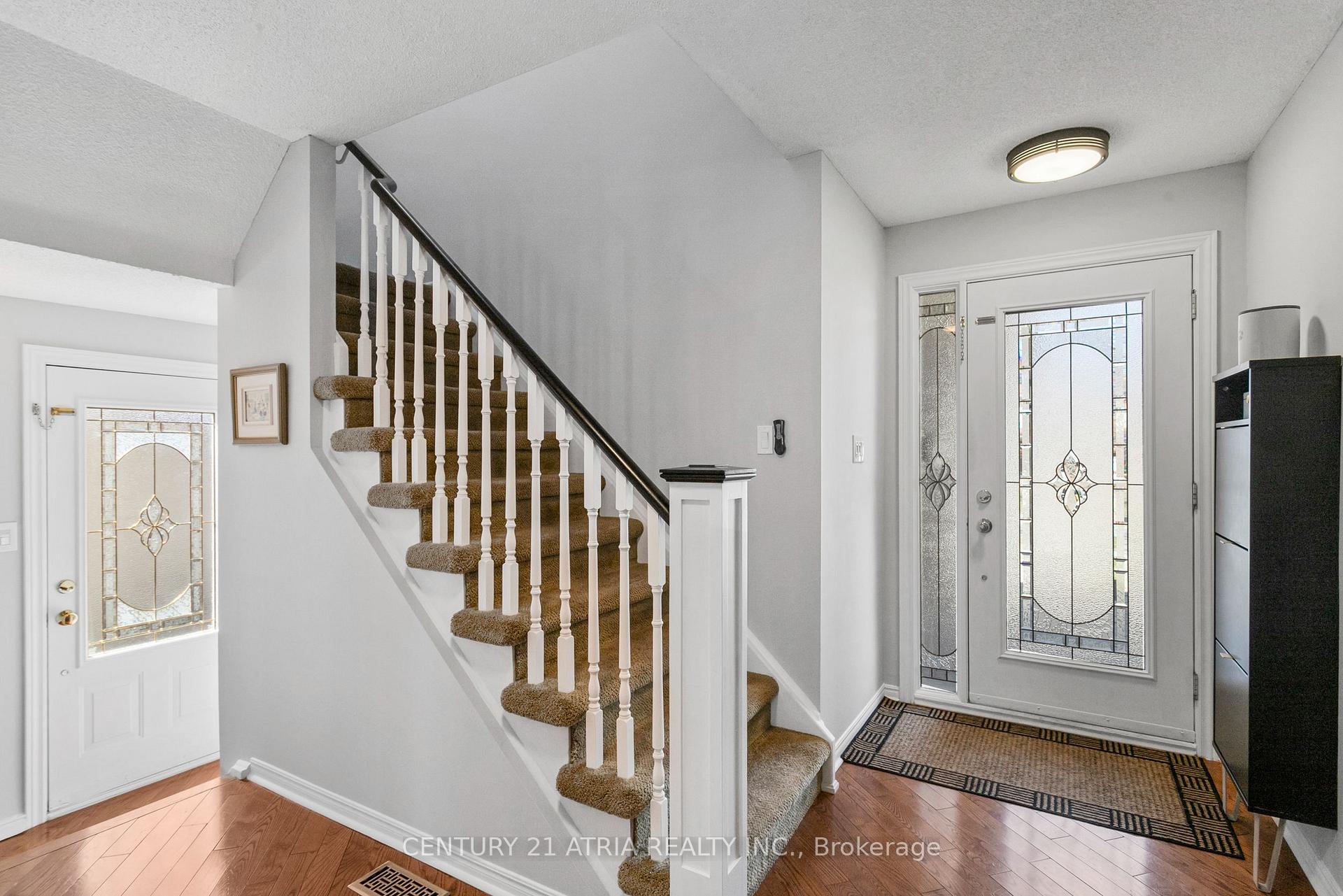Photo 2 of 757 Greenbriar Drive, Oshawa, Eastdale — HOMEH