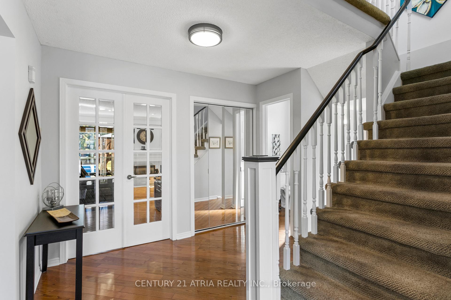 Photo 3 of 757 Greenbriar Drive, Oshawa, Eastdale — HOMEH