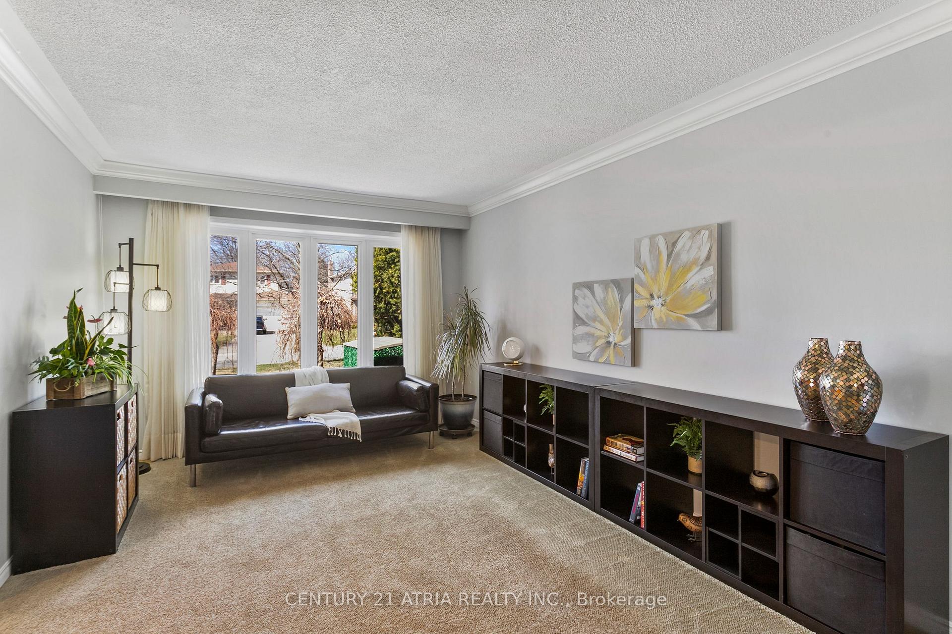 Photo 4 of 757 Greenbriar Drive, Oshawa, Eastdale — HOMEH