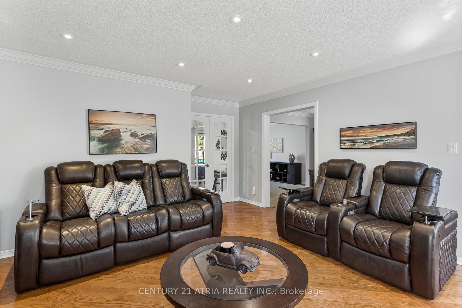 Photo 9 of 757 Greenbriar Drive, Oshawa, Eastdale — HOMEH