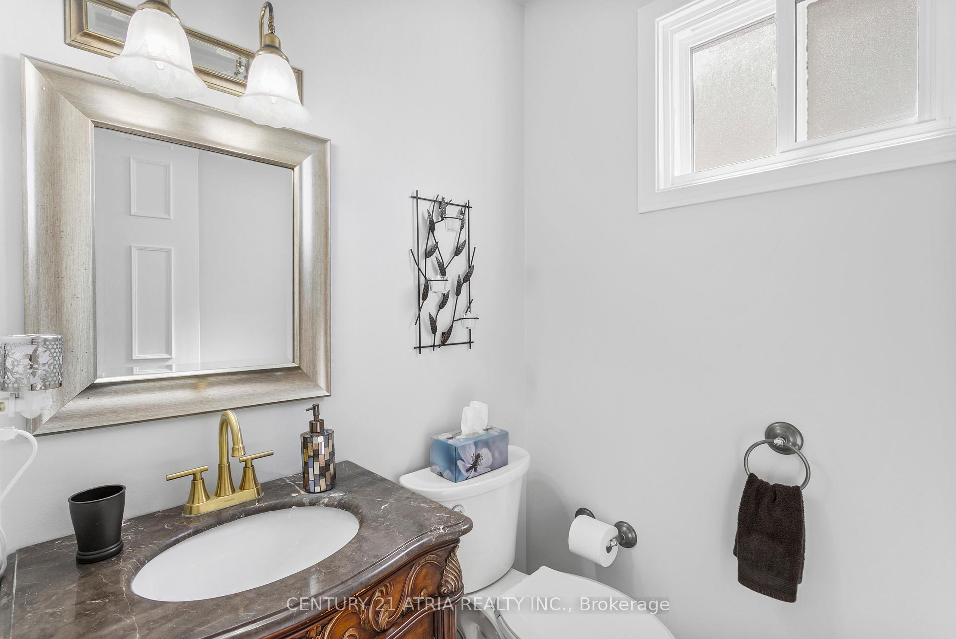 Photo 10 of 757 Greenbriar Drive, Oshawa, Eastdale — HOMEH