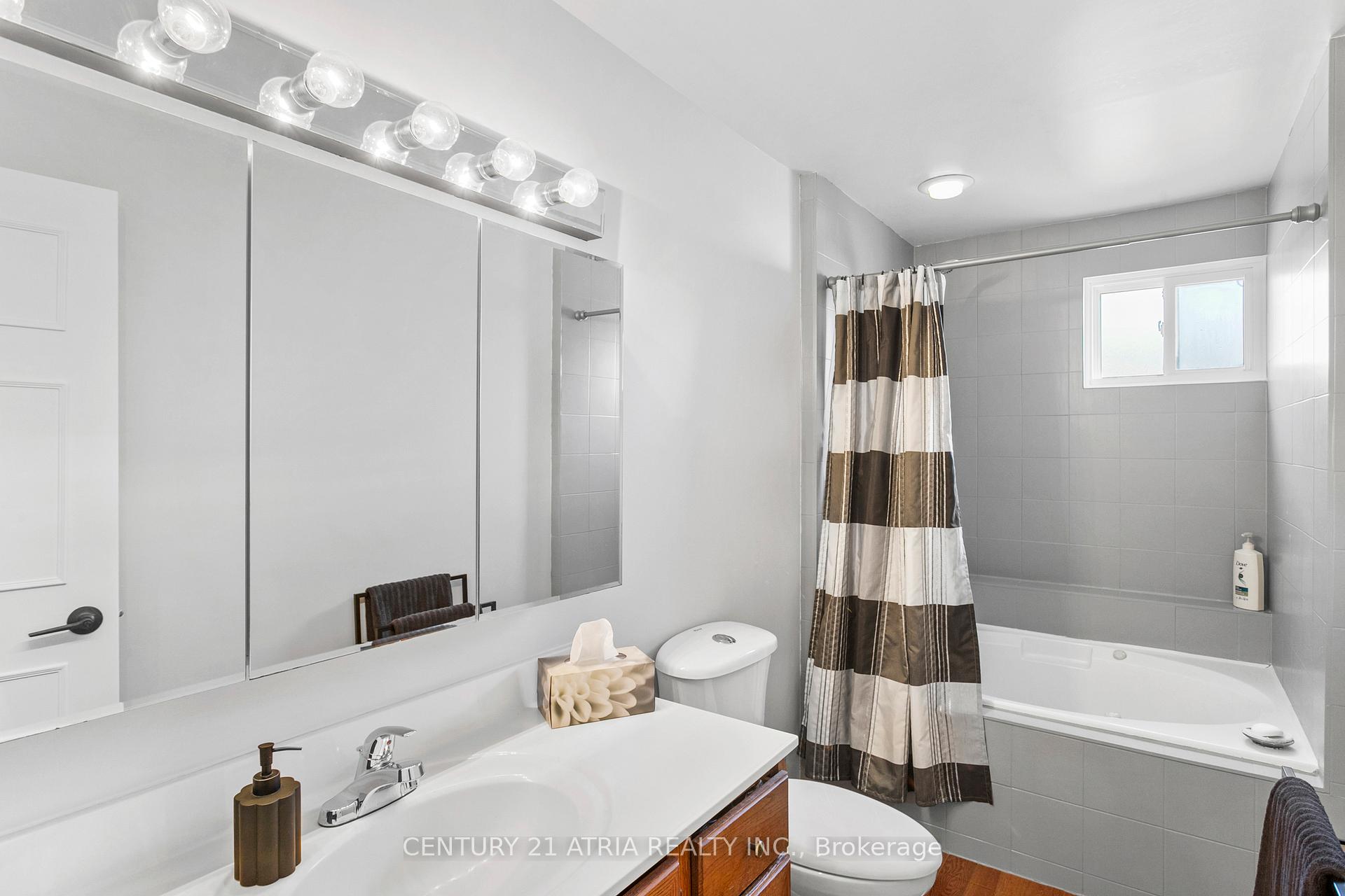 Photo 30 of 757 Greenbriar Drive, Oshawa, Eastdale — HOMEH