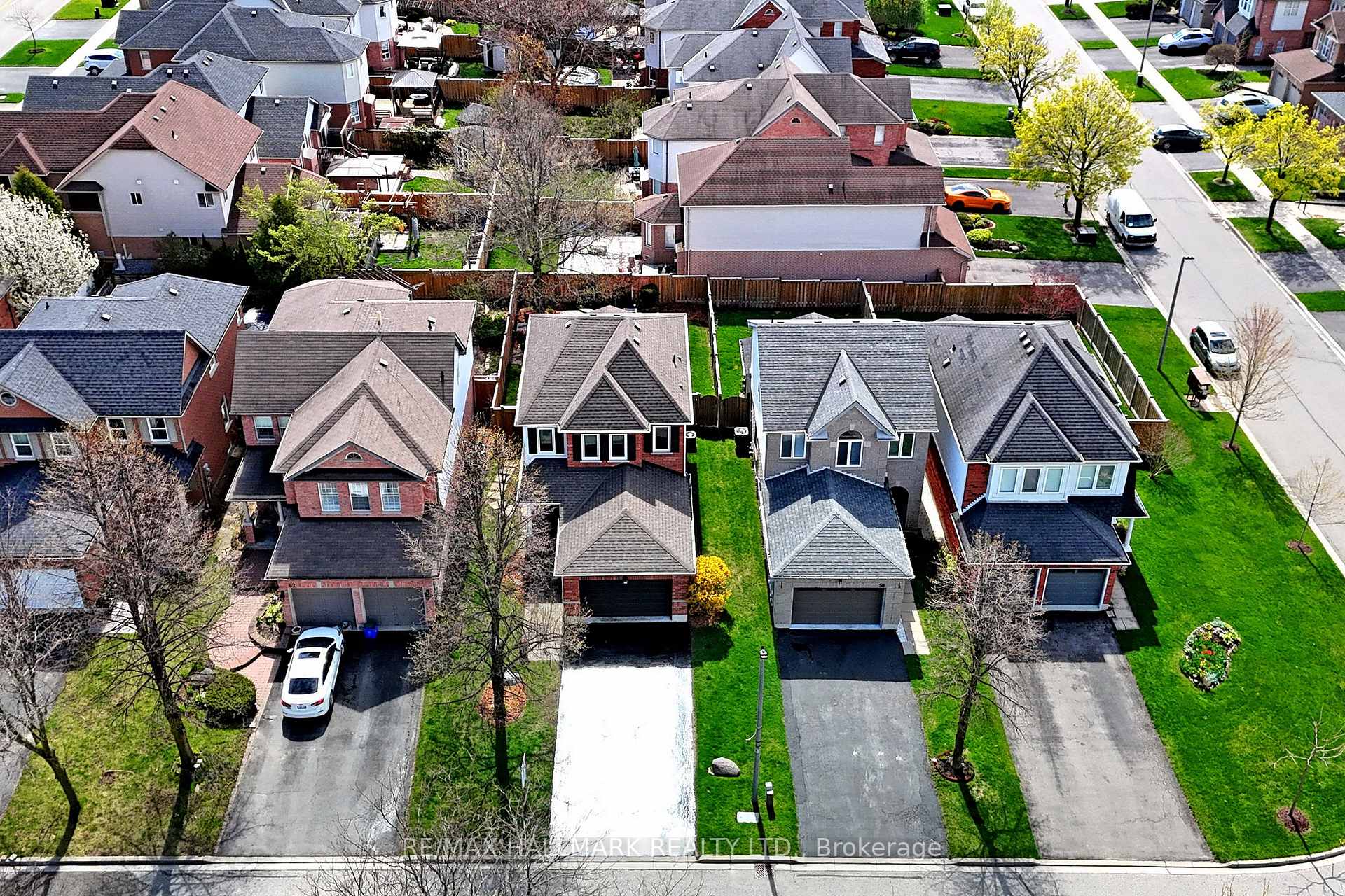 Photo 36 of 60 Tidewater Crescent, Whitby, Williamsburg — HOMEH