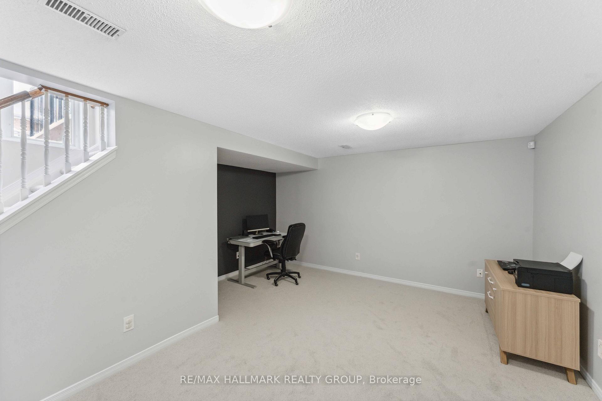 Photo 22 of 1067 Ballantyne Drive, Ottawa, Fallingbrook/Gardenway South — HOMEH