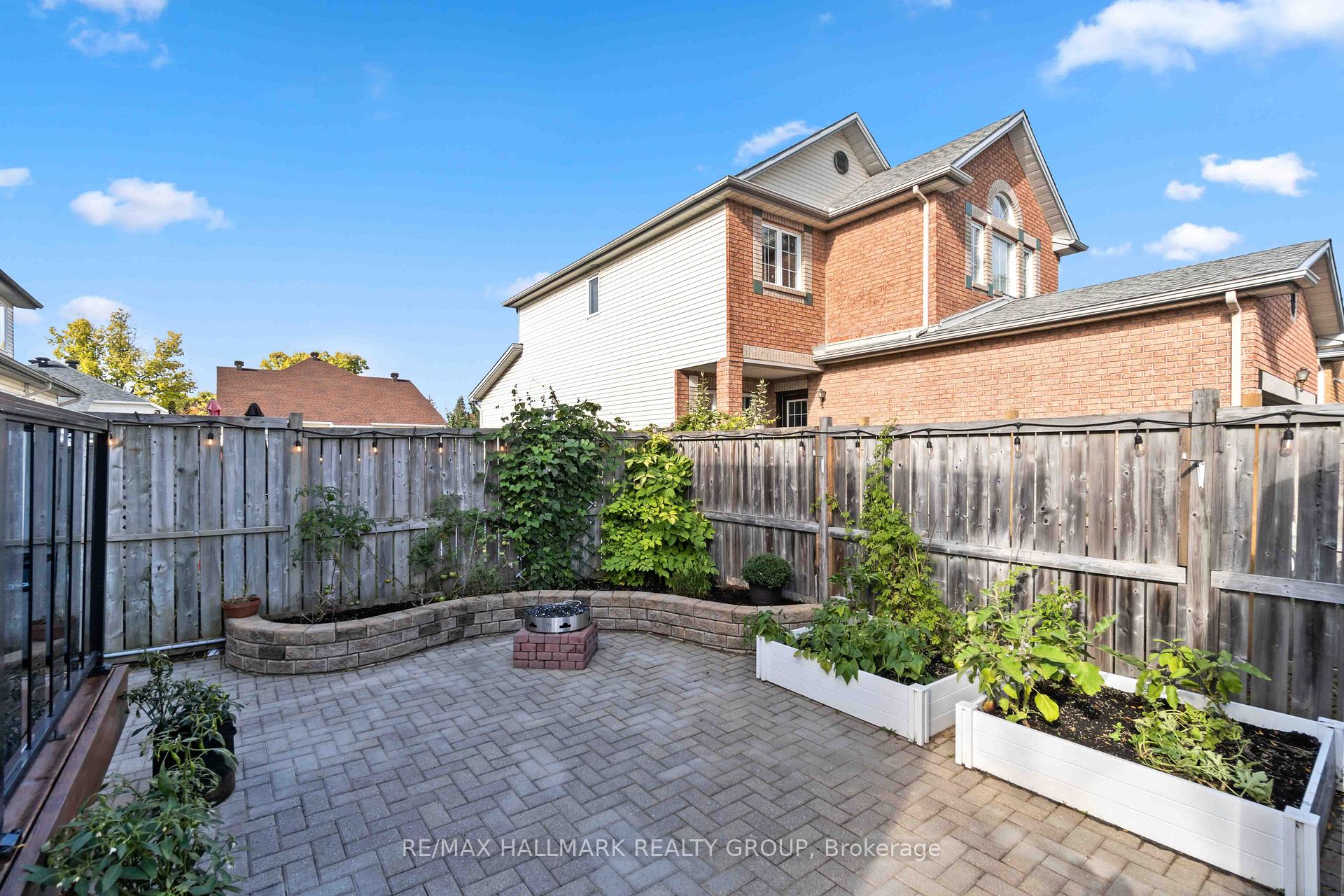 Photo 29 of 1067 Ballantyne Drive, Ottawa, Fallingbrook/Gardenway South — HOMEH
