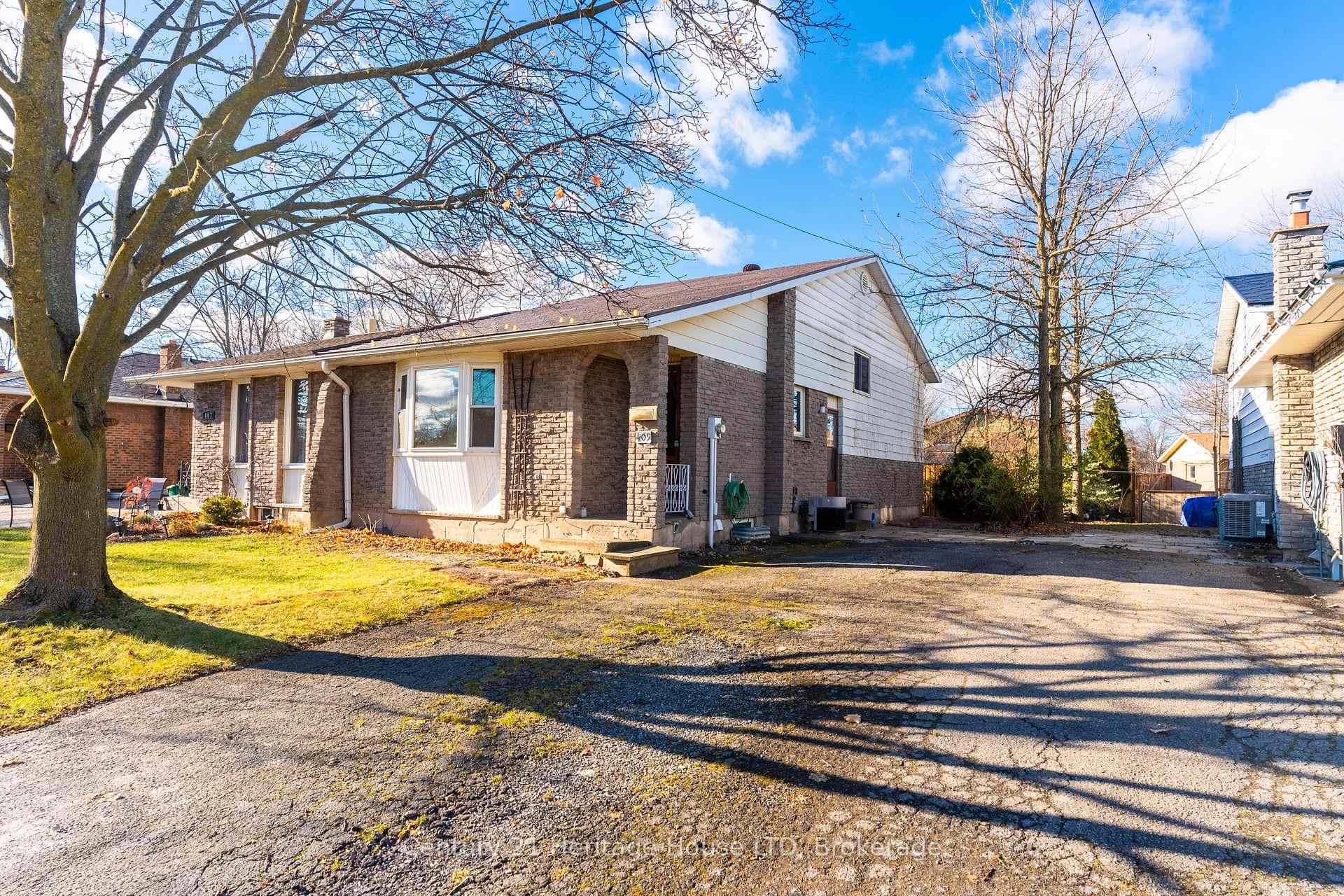 Photo 19 of 409 First Avenue, Welland, N. Welland — HOMEH