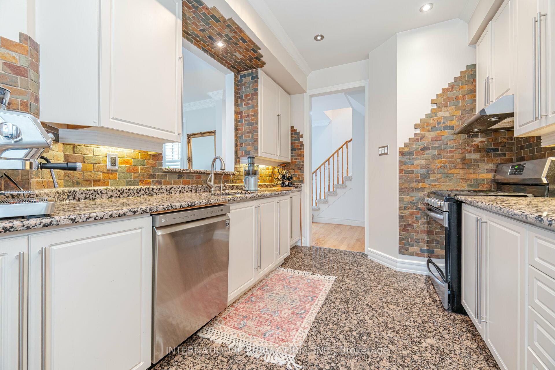 Photo 11 of 1750 Silver Maple Drive, Pickering, Amberlea — HOMEH