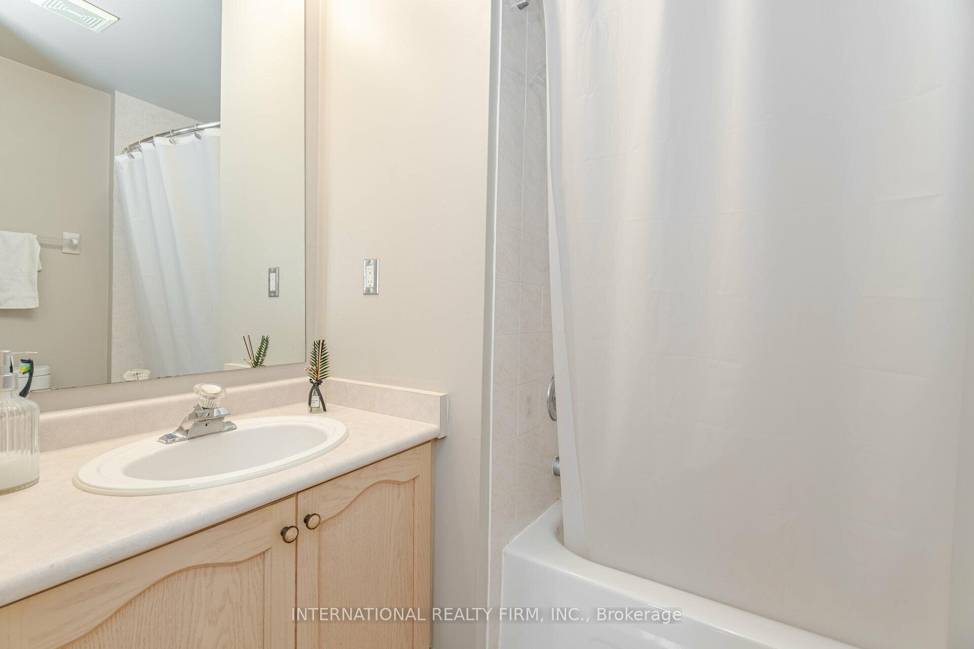 Photo 29 of 1750 Silver Maple Drive, Pickering, Amberlea — HOMEH
