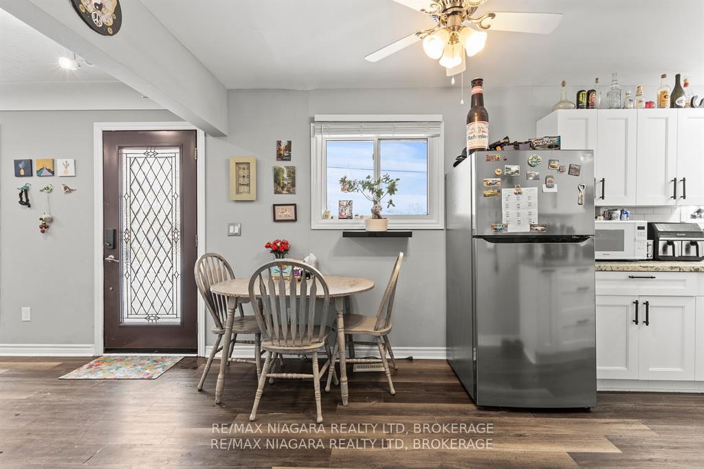 Photo 9 of 120 Marigold Street, Welland, Broadway — HOMEH