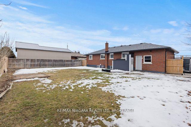 Photo 29 of 120 Marigold Street, Welland, Broadway — HOMEH