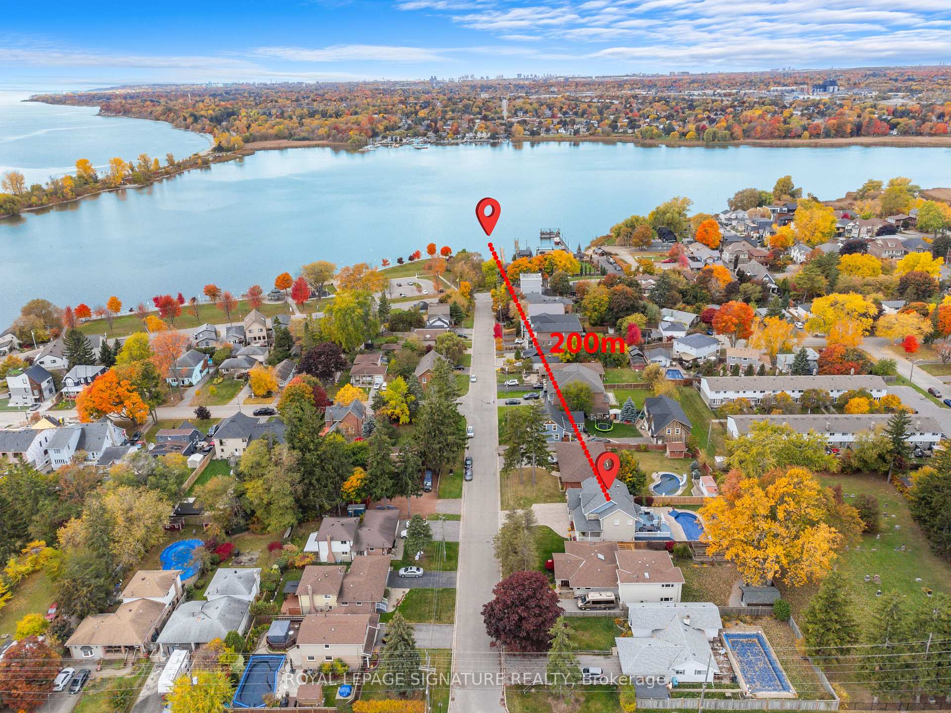 Photo 2 of 1294 Commerce Street, Pickering, Bay Ridges — HOMEH
