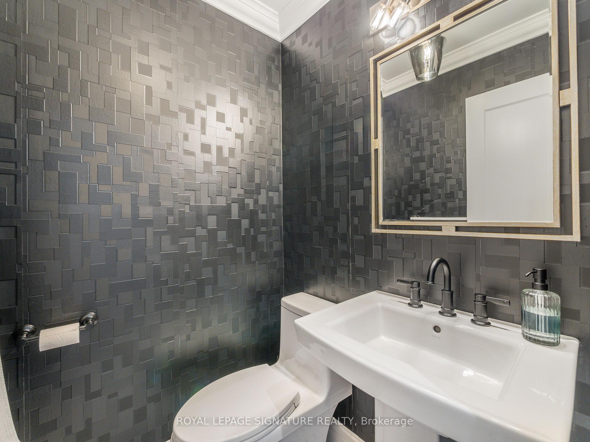 Photo 13 of 1294 Commerce Street, Pickering, Bay Ridges — HOMEH