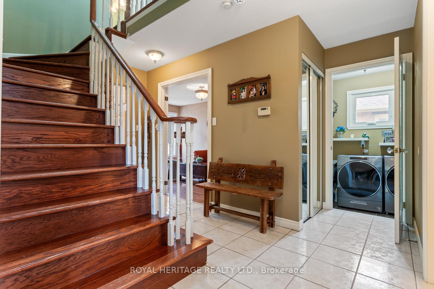 Photo 6 of 63 Prentice Drive, Whitby, Downtown Whitby — HOMEH